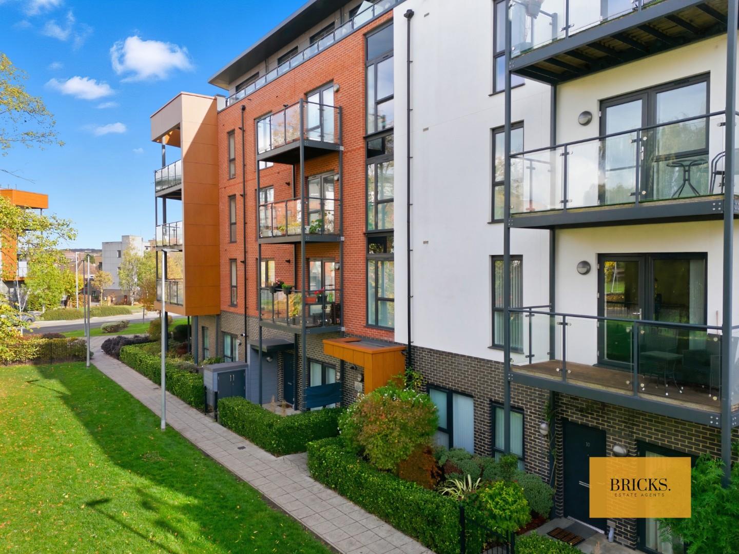 Property- Bell Flower Lodge, Harold Wood, Romford - Bricks