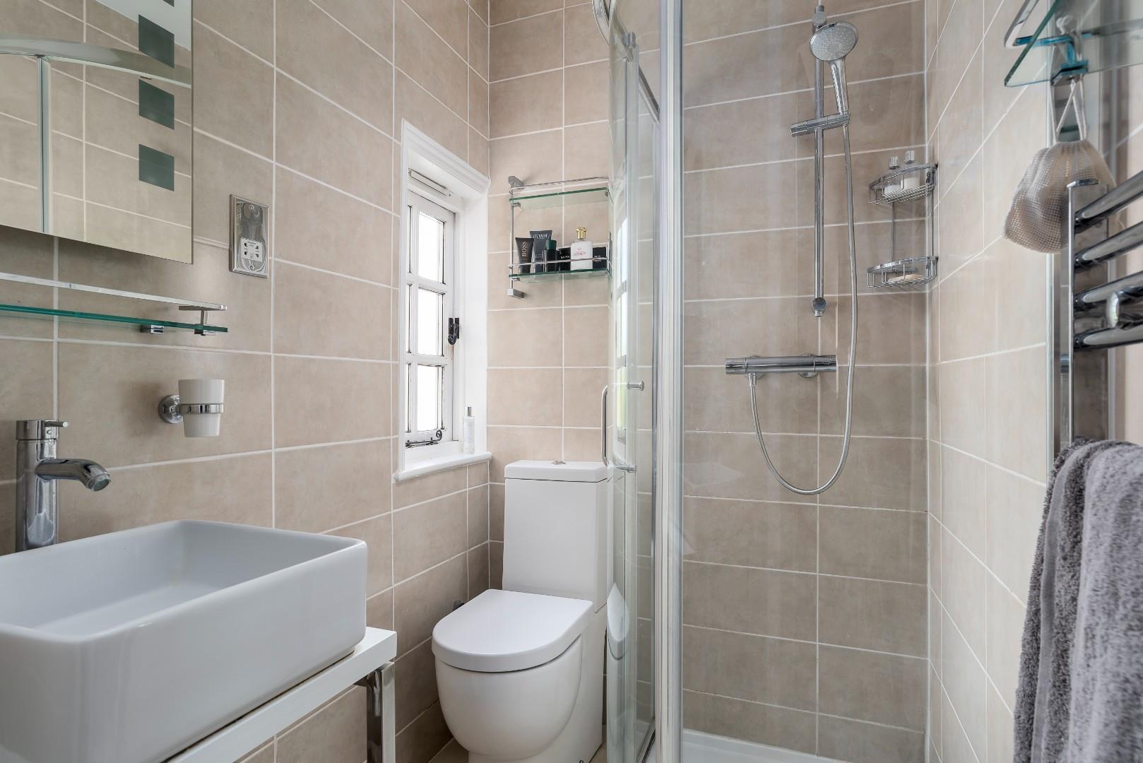 018_Pound Cottage, Old Merrow St_MH13047_Final_Pri