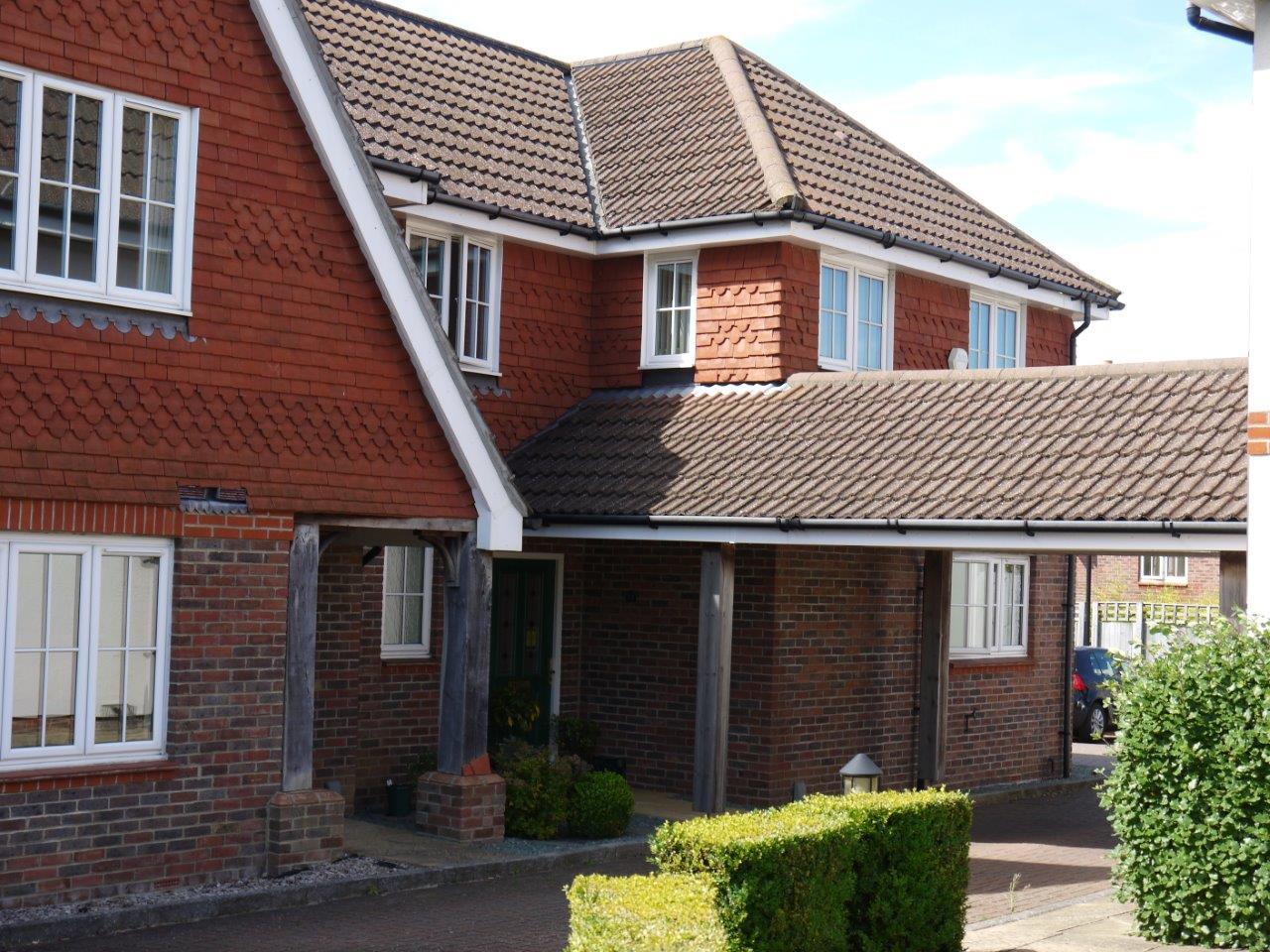 24 Hopkins Close - Front.jpg