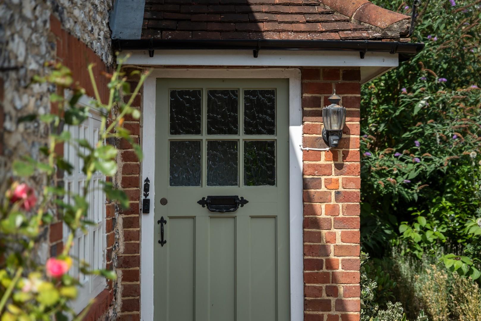 002_Pound Cottage, Old Merrow St_MH13285_Final_Pri