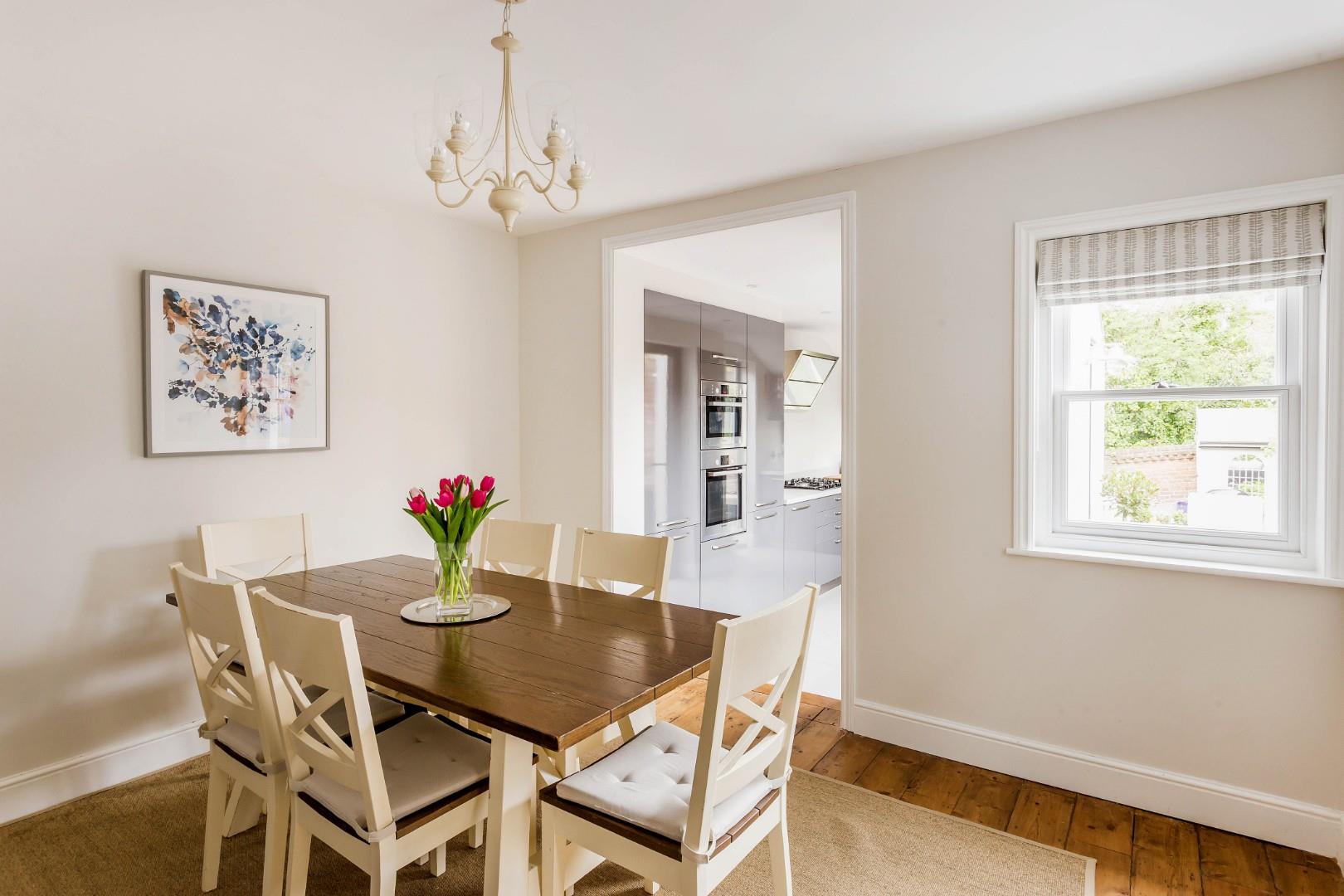 diningroom2.jpg
