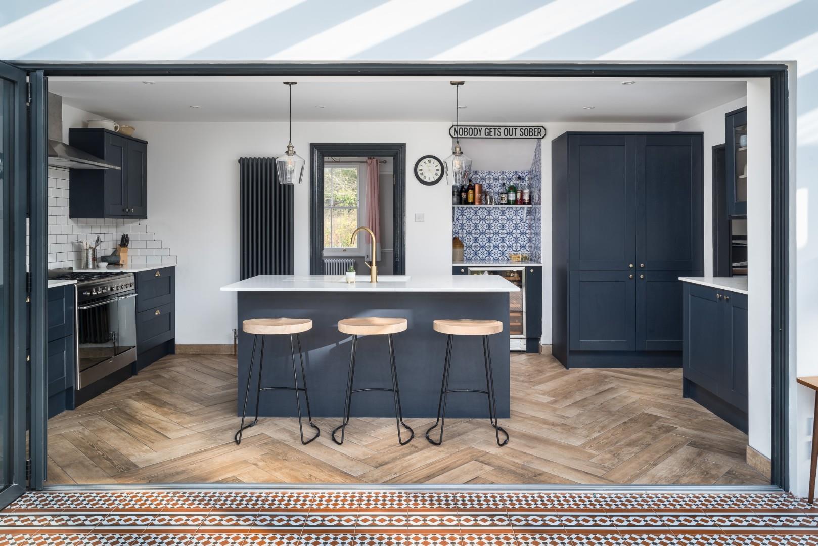 011_Deepdene, Worplesdon_Hazeldine_20200106_MH1966
