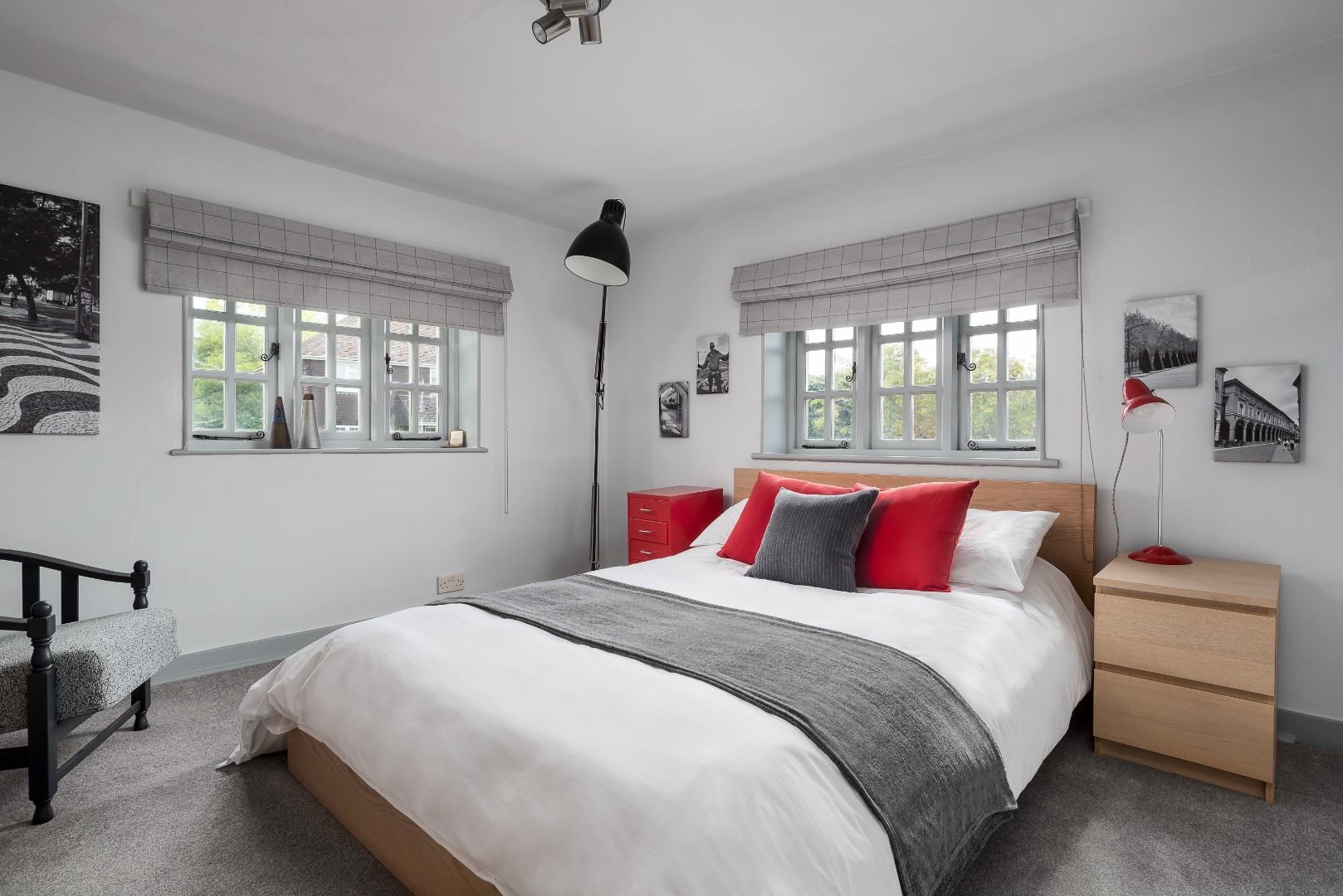 021_Pound Cottage, Old Merrow St_MH13079_Final_Pri