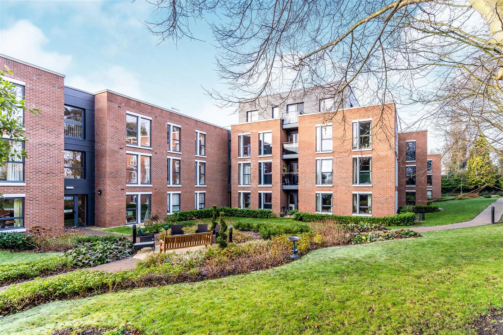 Glenhills Court, Little Glen Road, Glen Parva, Leicester, LE2 9DH