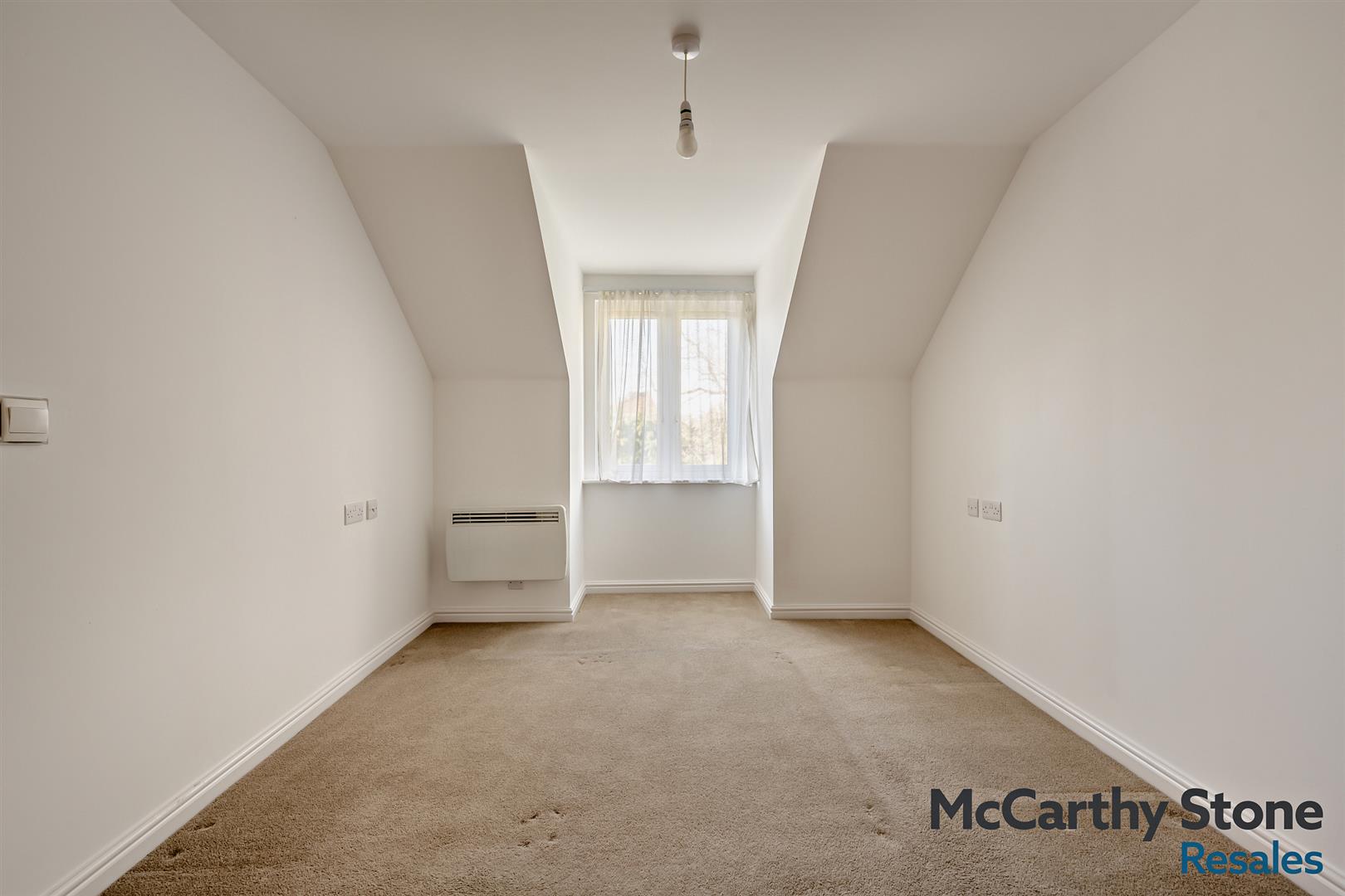 Cherrett Court, Ringwood Road, Ferndown