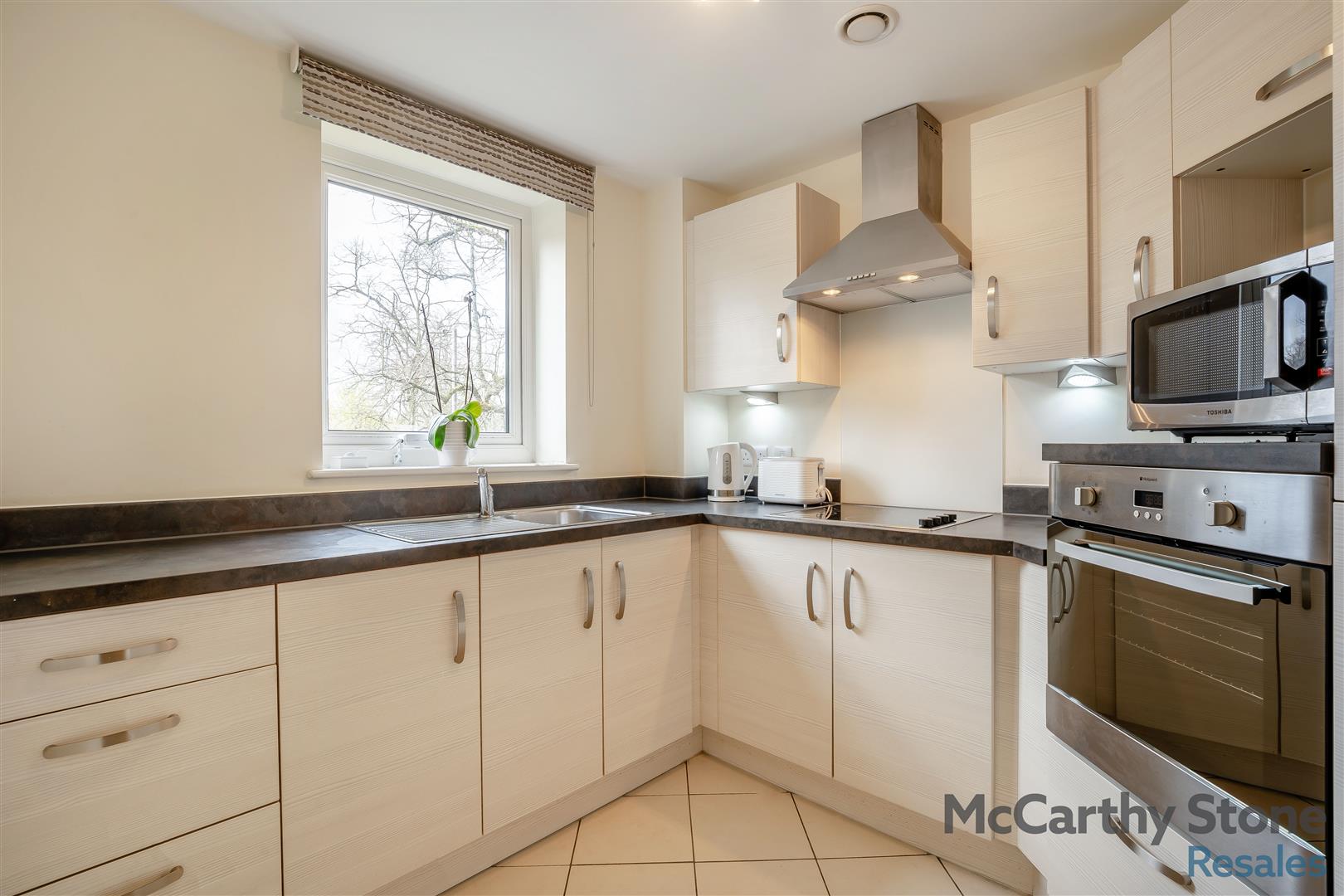 Broadfield Court, Park View Road, Prestwich, Manchester, M25 1QF