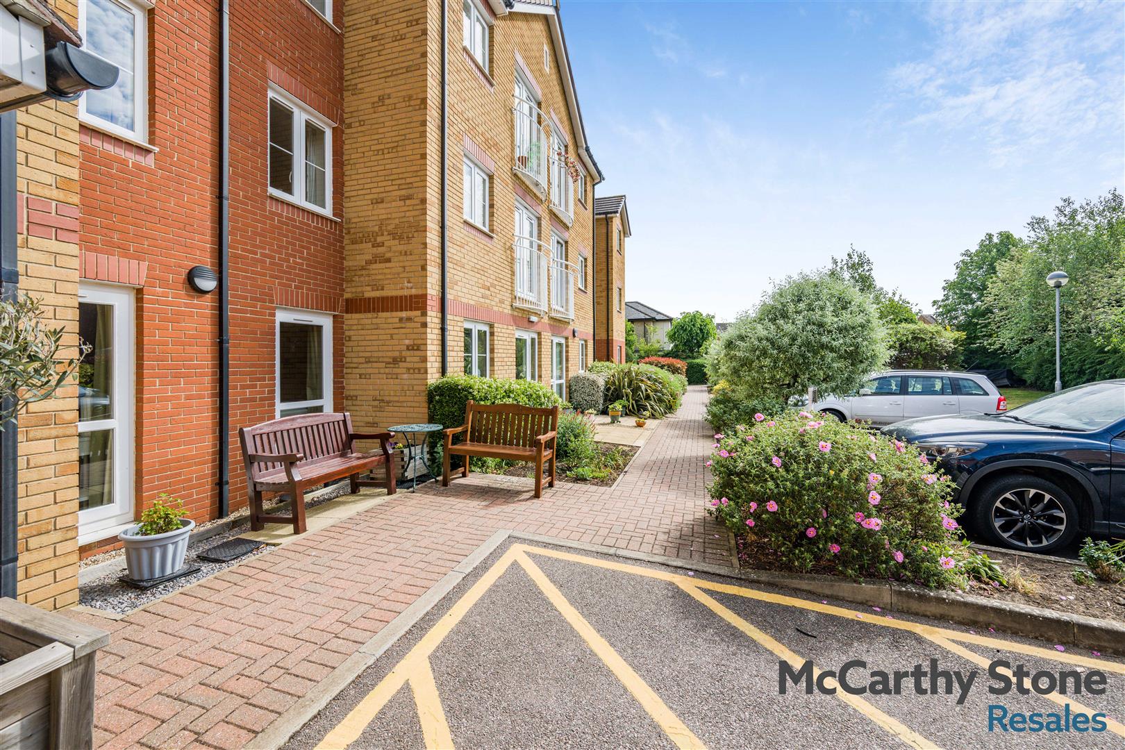 Goodes Court, Baldock Road, Royston