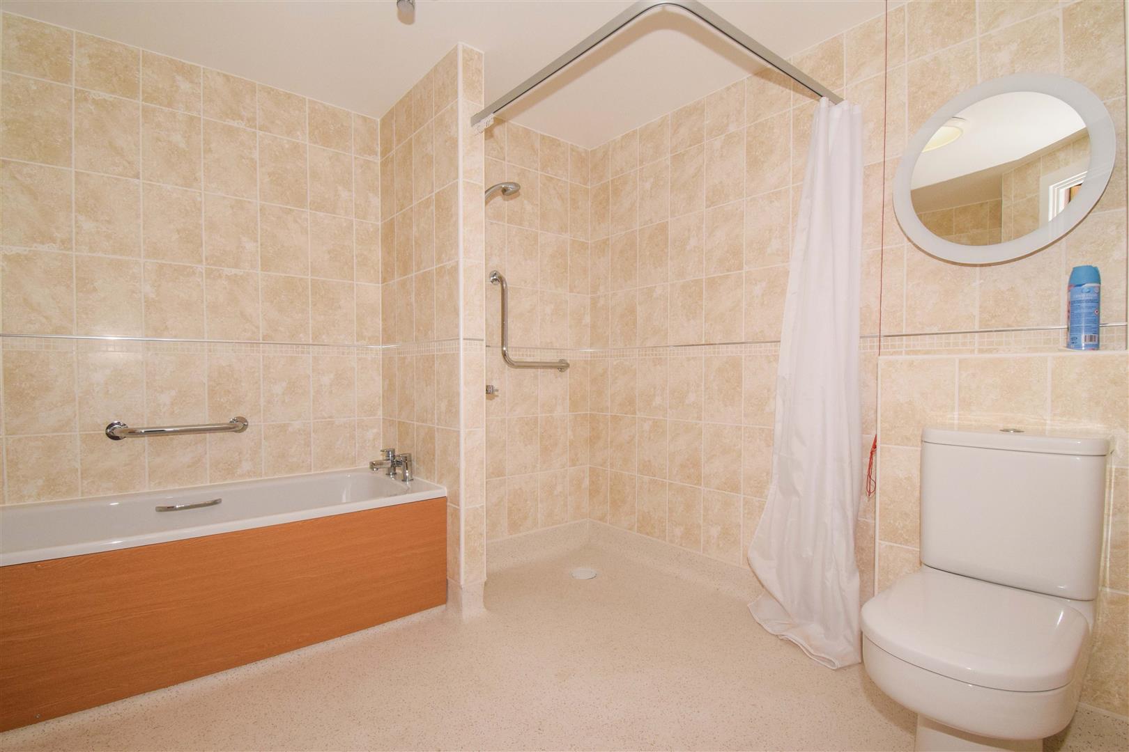 Glenhills Court, Little Glen Road, Glen Parva