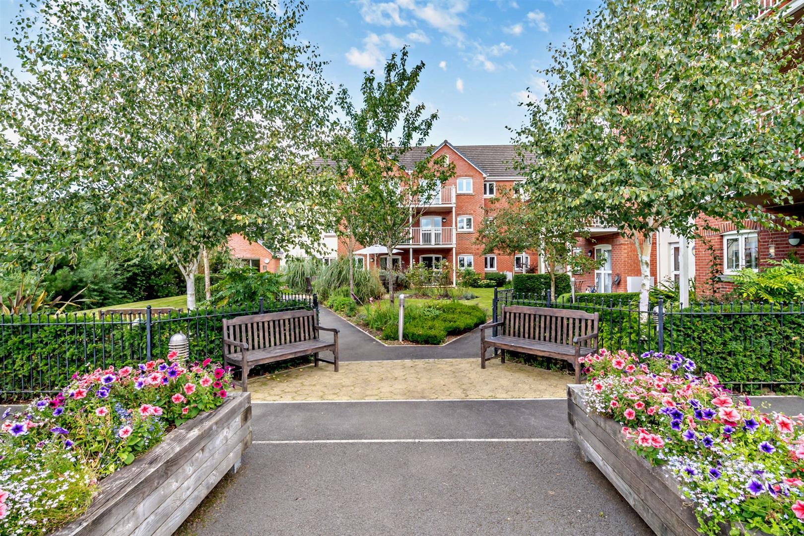 Squire Court, Raleigh Mead, South Molton