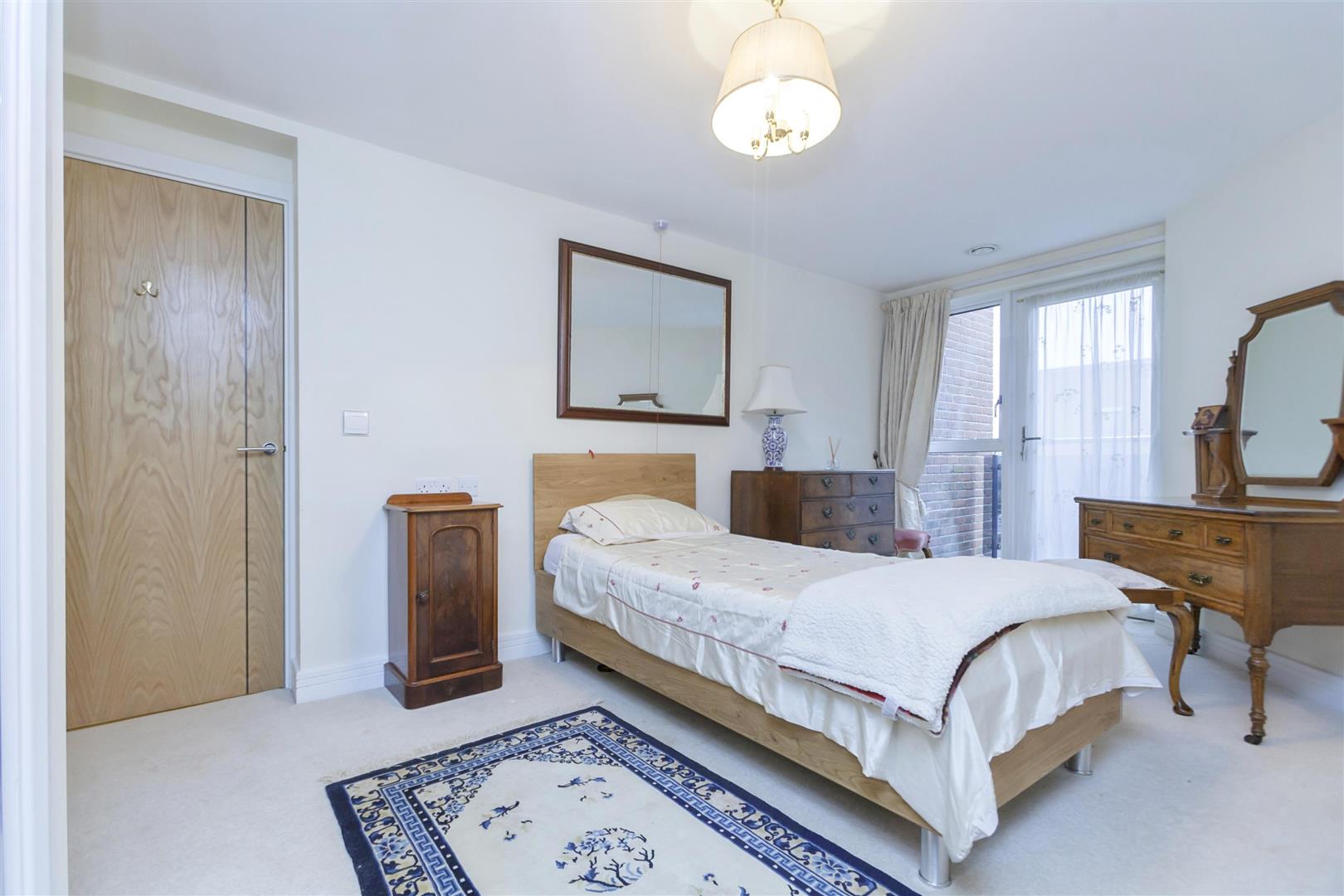 Glenhills Court, Little Glen Road, Glen Parva, Leicester, LE2 9DH