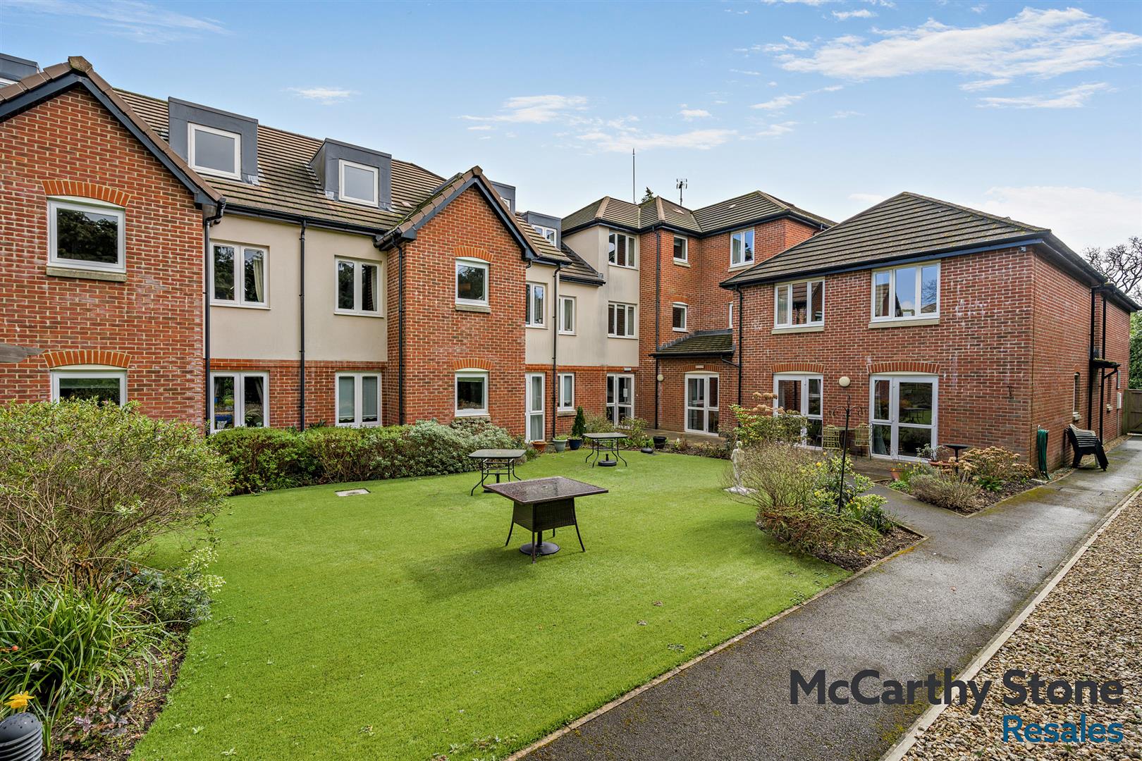 Cherrett Court, Ringwood Road, Ferndown