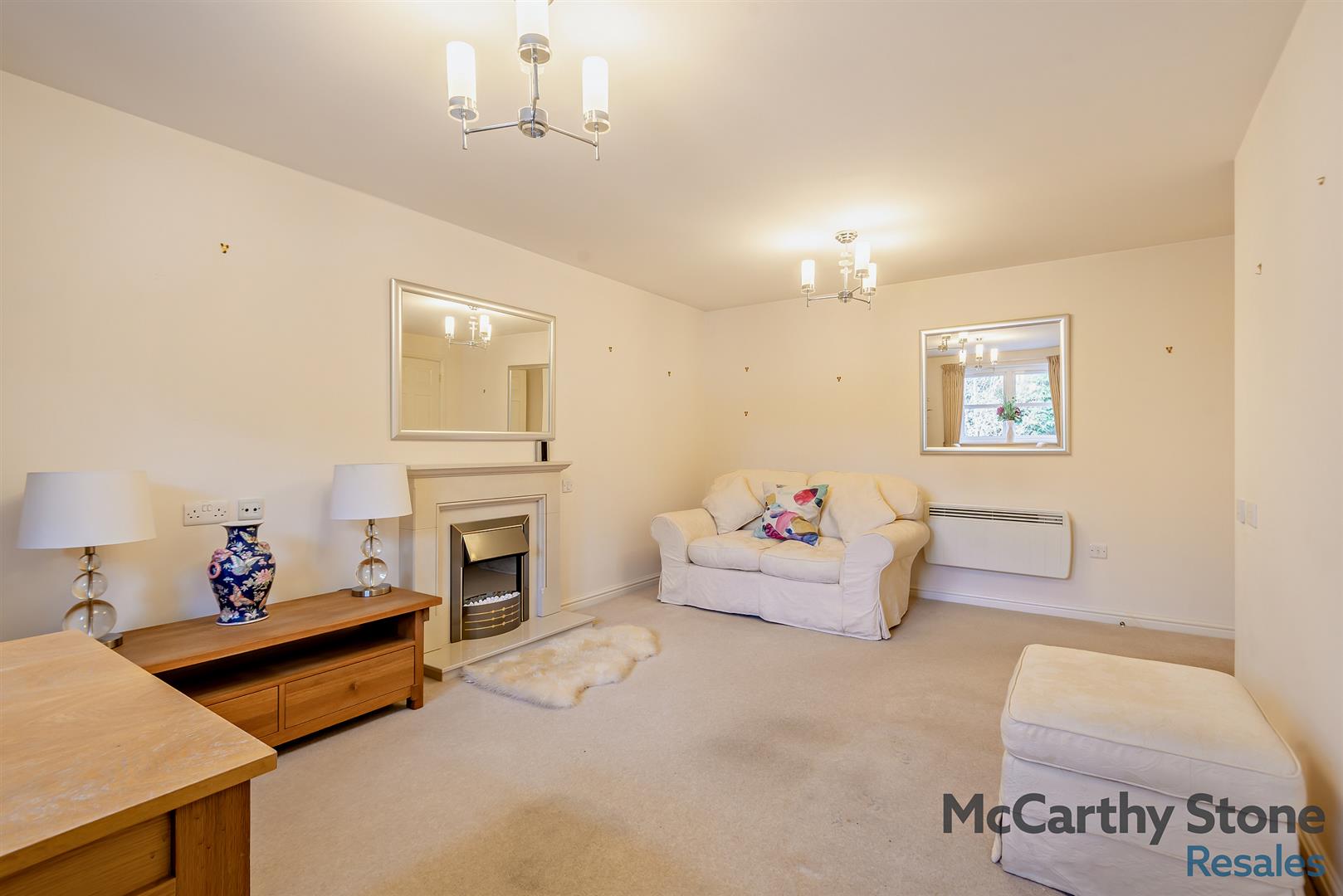 Radford Court, Tower Road, Liphook, GU30 7GR