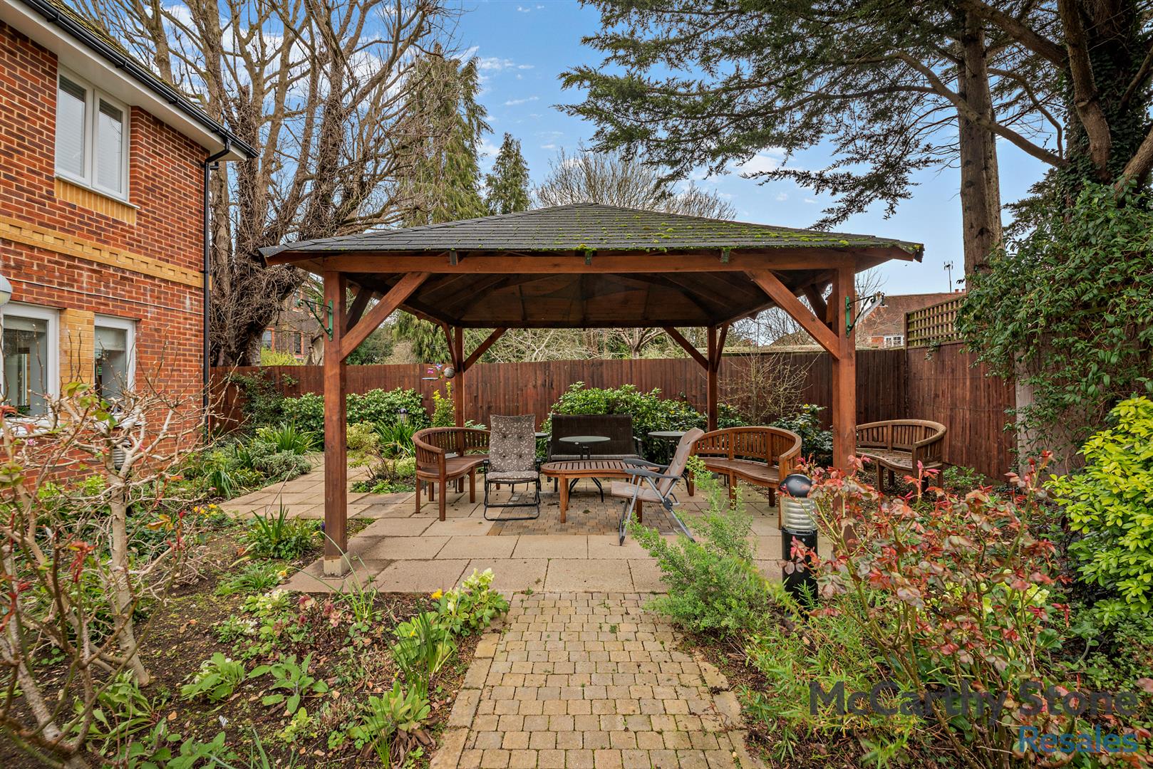 Clover Leaf Court, Ackender Road, Alton