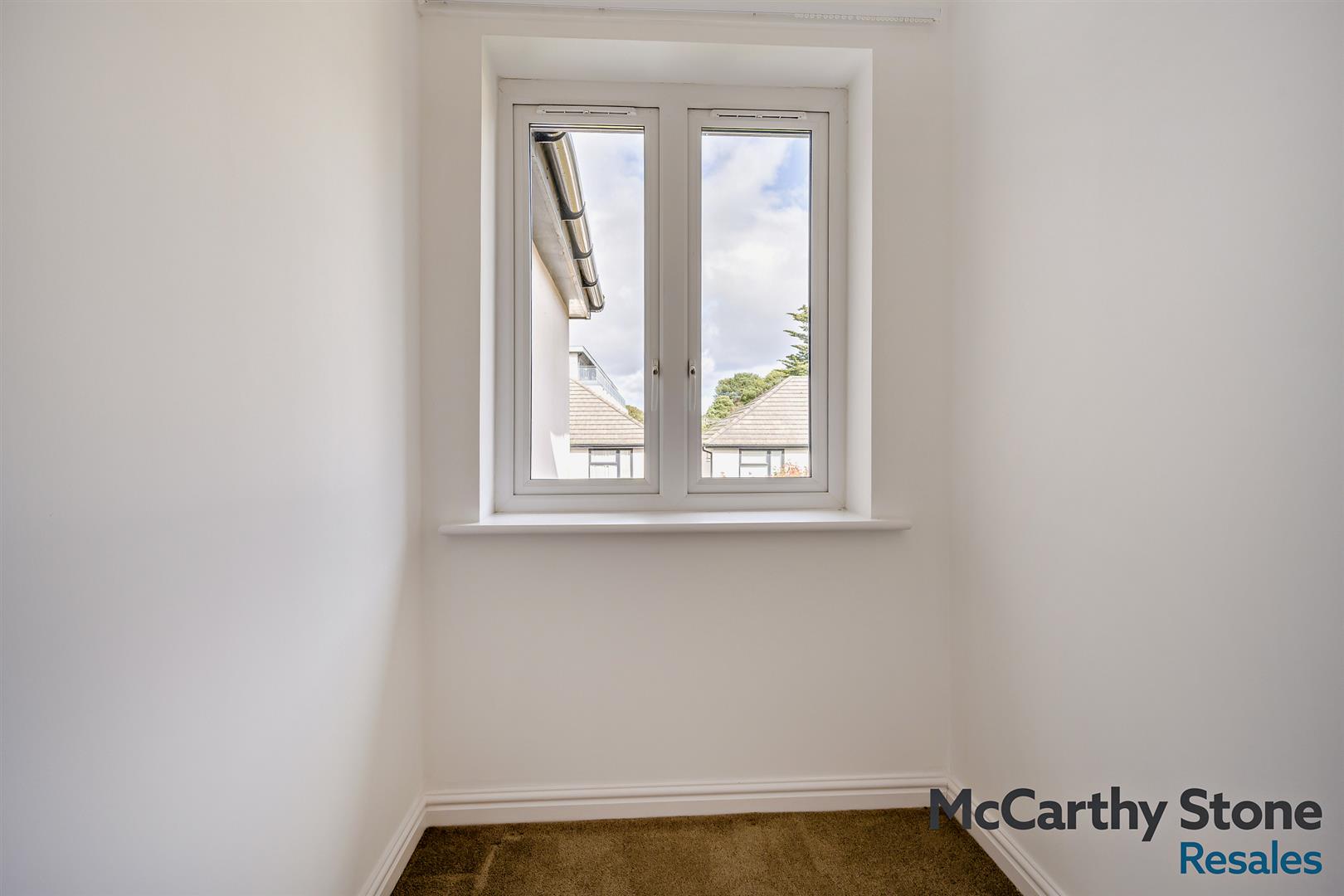 Cherrett Court, Ringwood Road, Ferndown