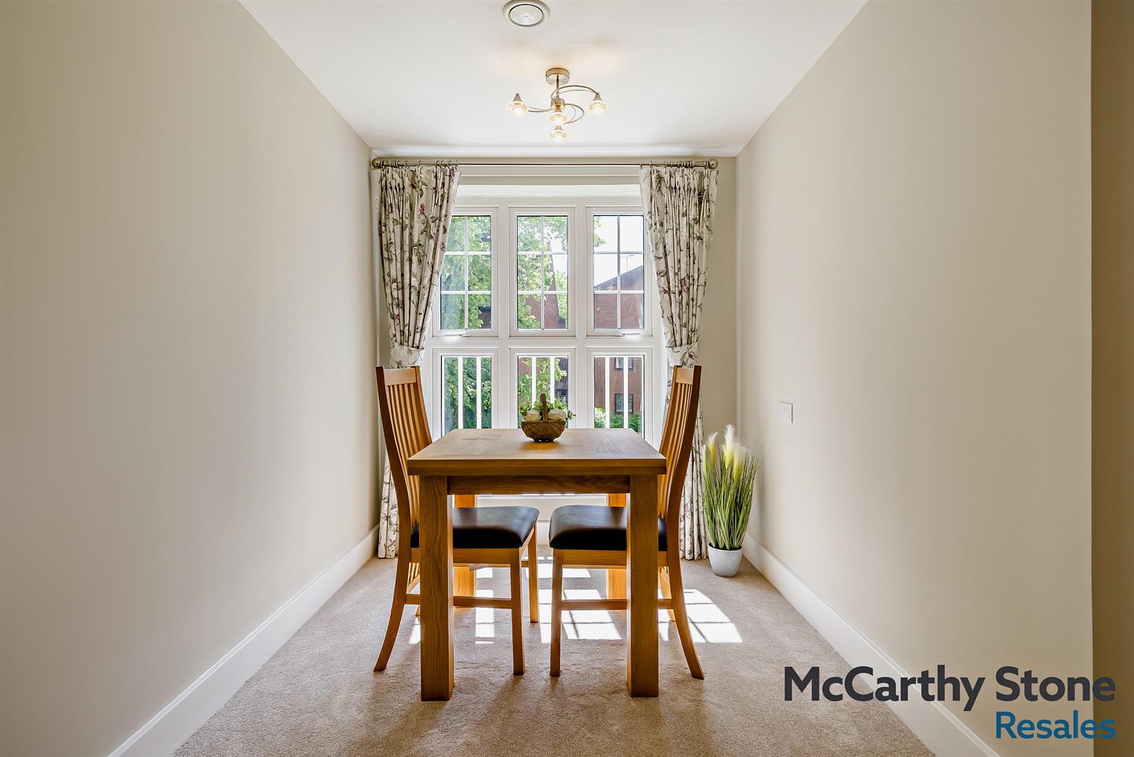 St. Lukes Road, Maidenhead