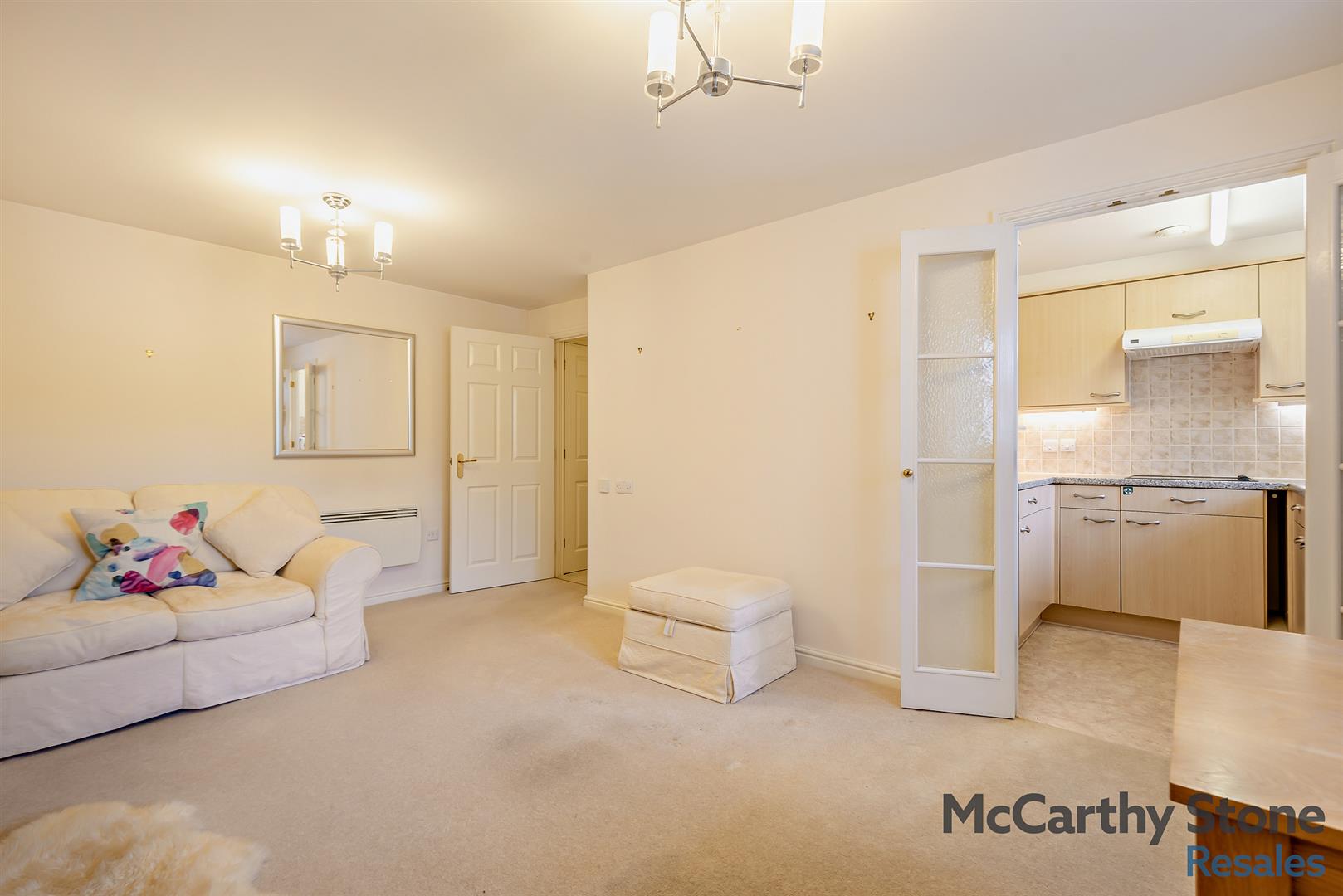 Radford Court, Tower Road, Liphook, GU30 7GR