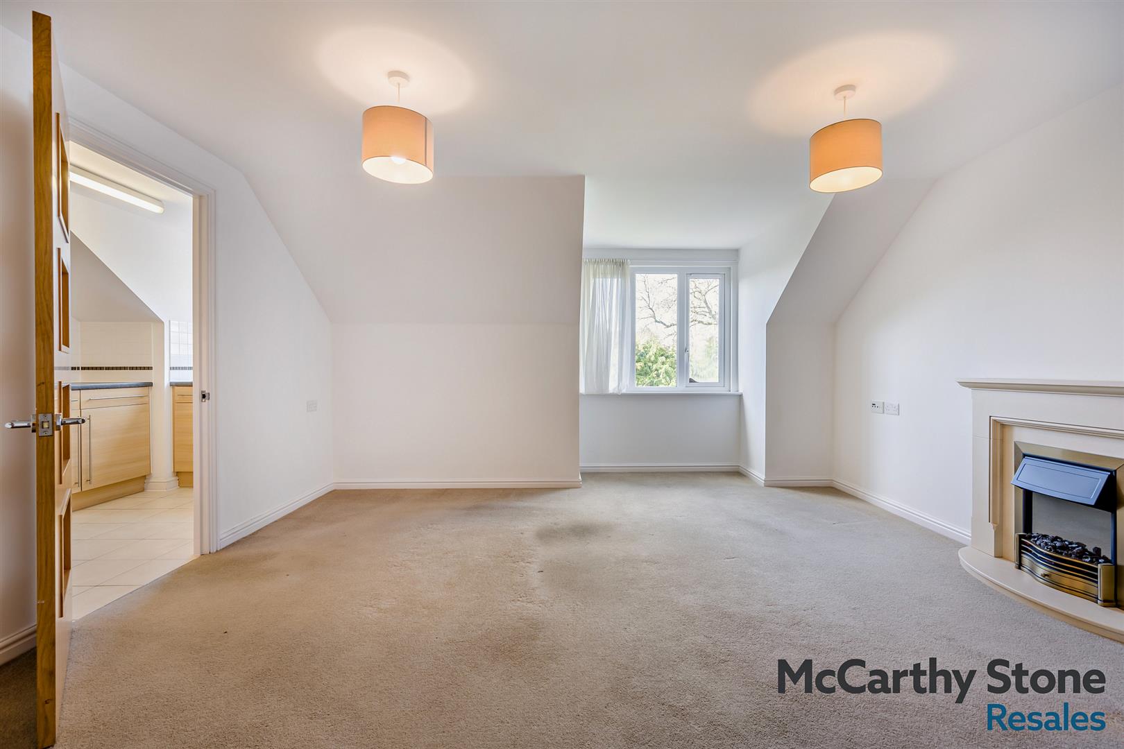 Cherrett Court, Ringwood Road, Ferndown