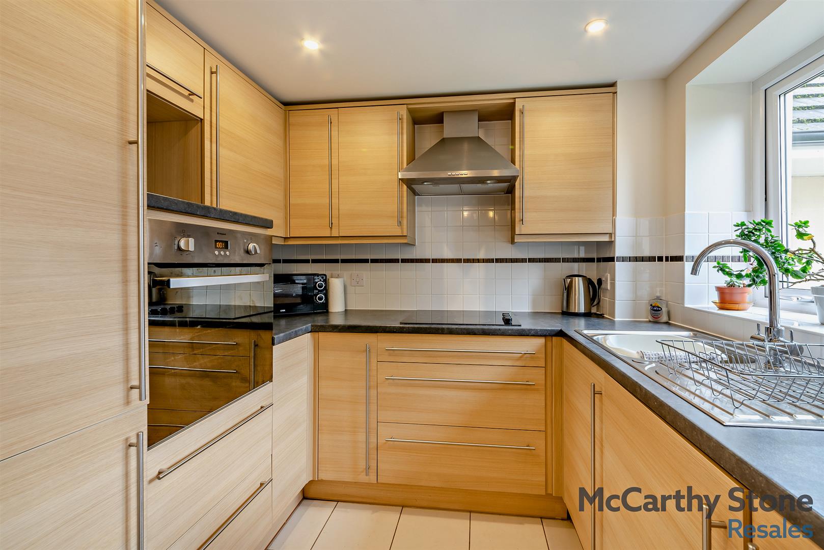 Clover Leaf Court, Ackender Road, Alton