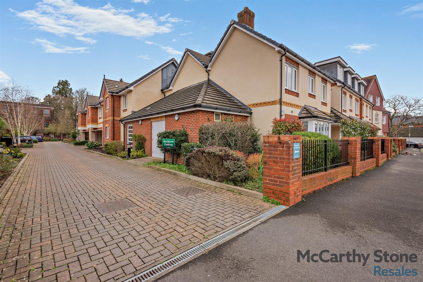 Clover Leaf Court, Ackender Road, Alton