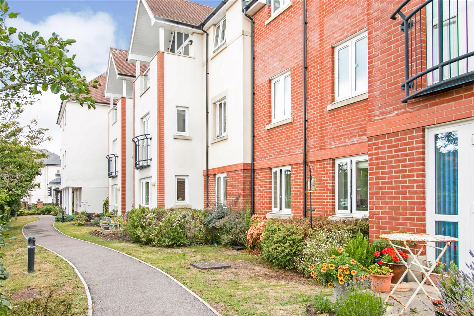 Farringford Court, 1 Avenue Road, Lymington, Hampshire
