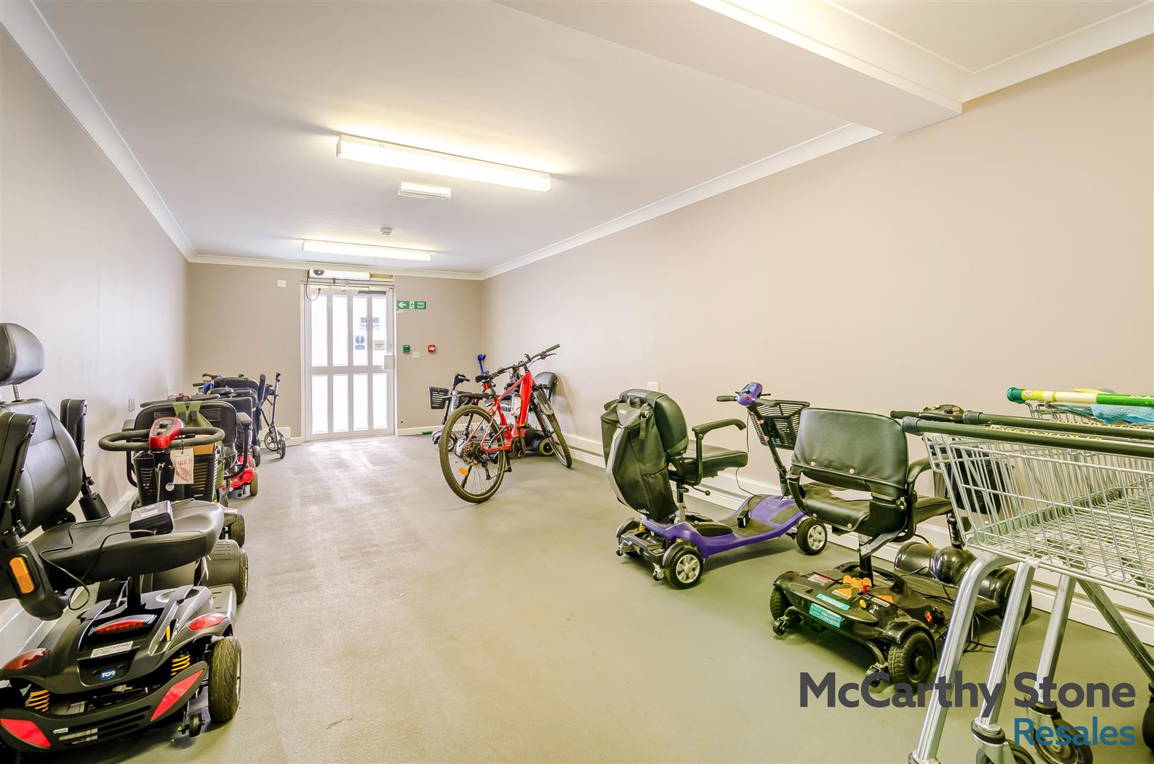 Foxhall Court, School Lane, Banbury