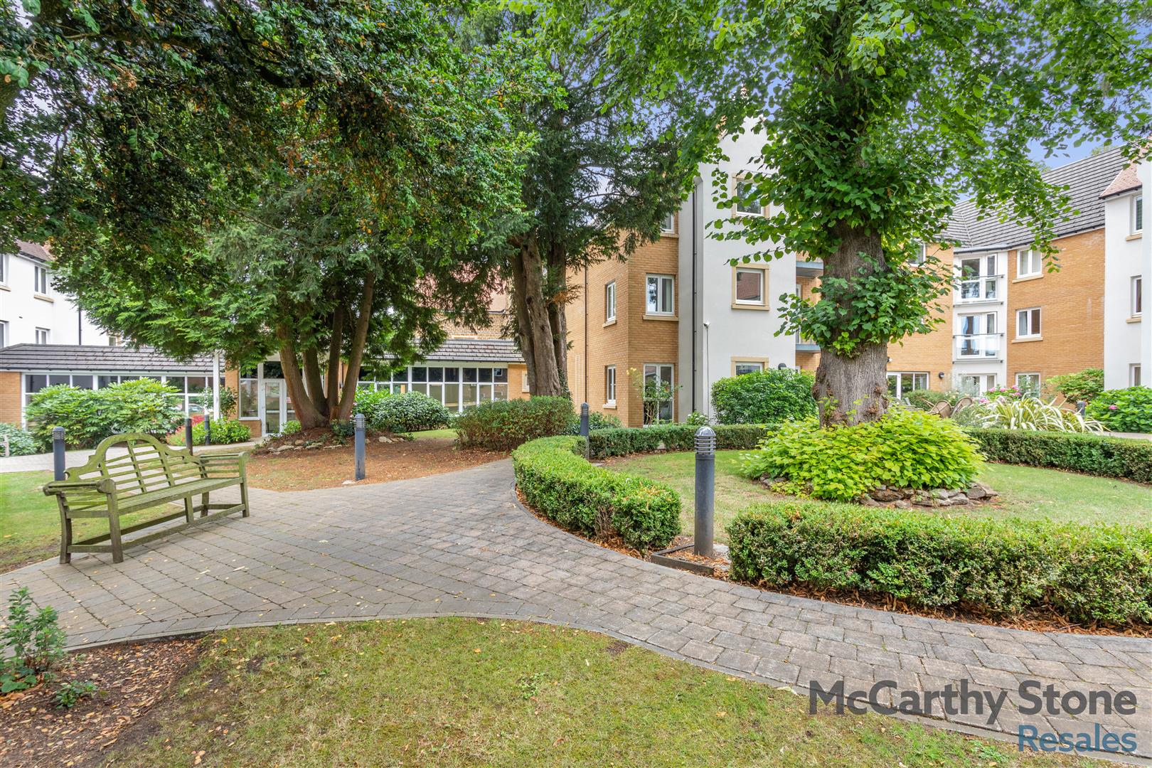 Wardington Court, Welford Rd, Northampton, Northamptonshire NN2 8FR