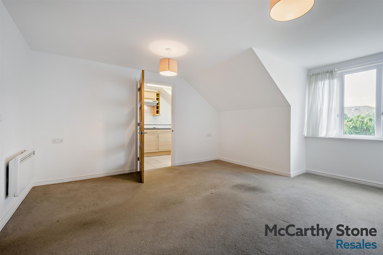 Cherrett Court, Ringwood Road, Ferndown