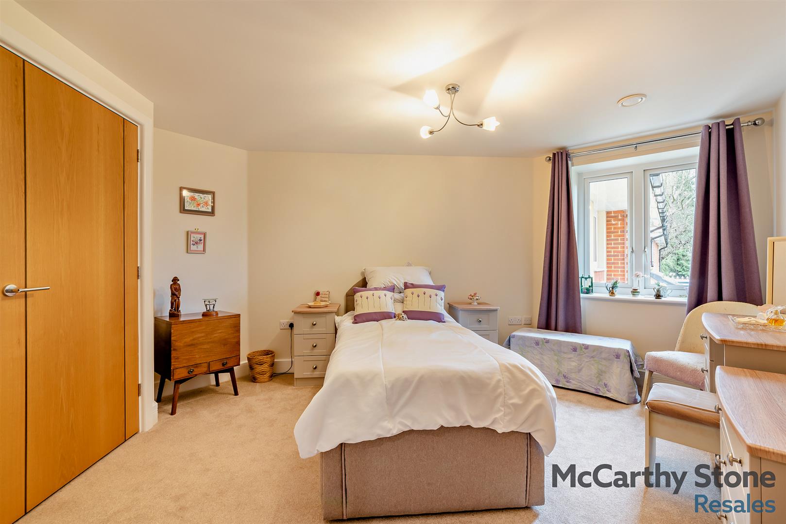 Clover Leaf Court, Ackender Road, Alton
