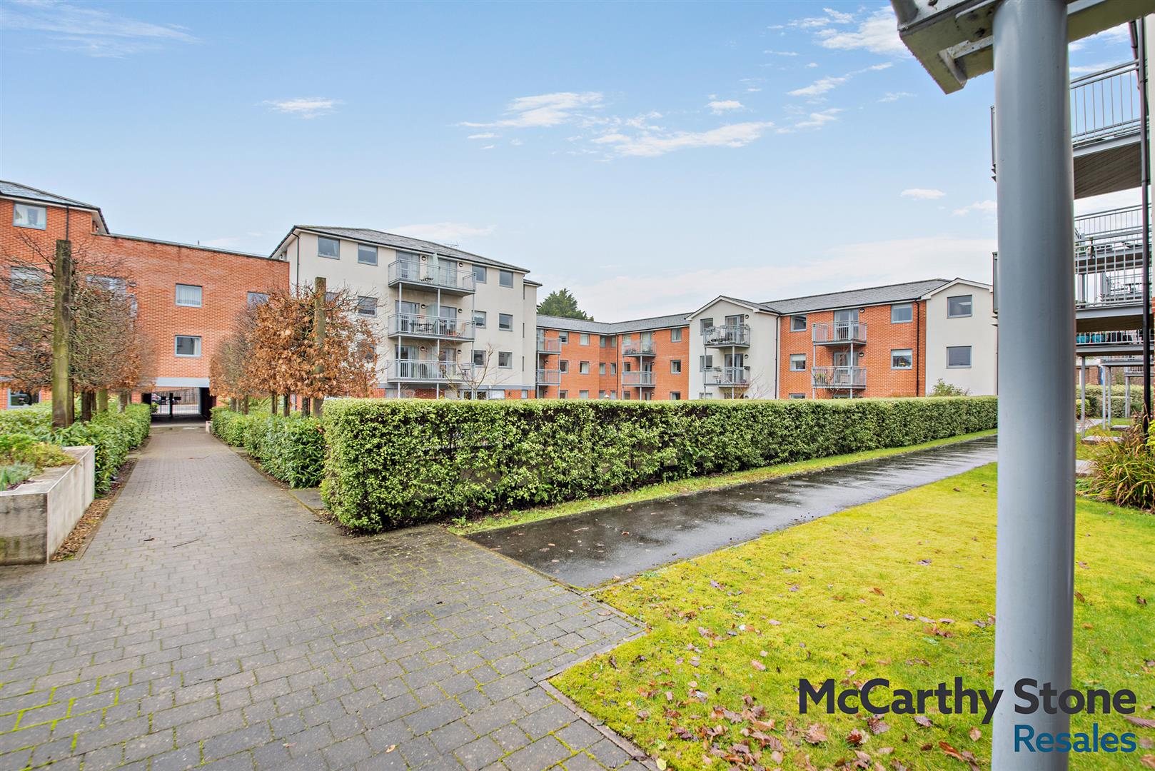 Emma Court, Southern Road, Basingstoke, RG21 7QF