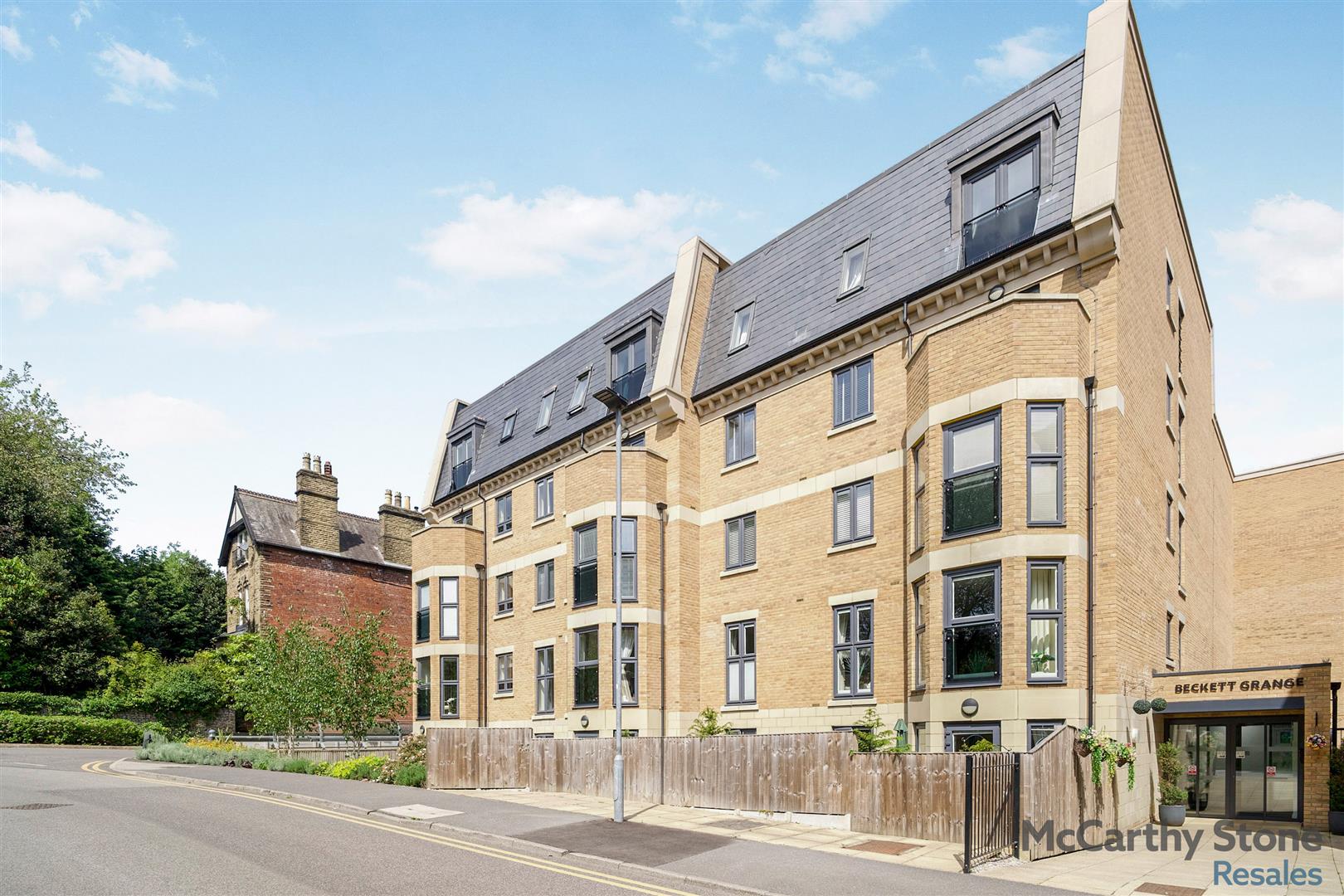 Beckett Grange, Barnsley