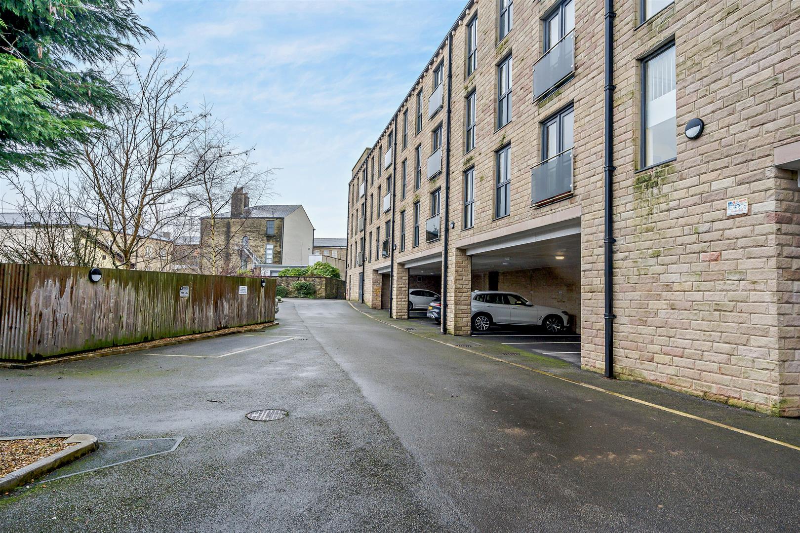 Calico Court, Chapel Street, Glossop, Cheshire, SK13 8BA