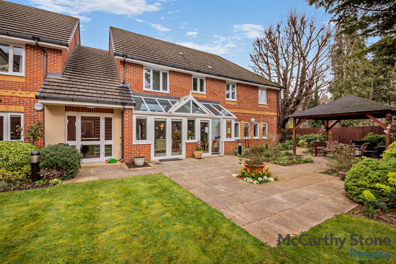 Clover Leaf Court, Ackender Road, Alton