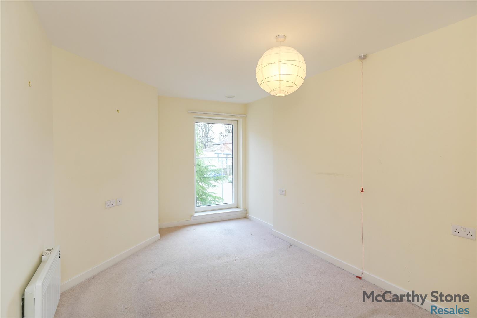 Lyle Court, 25 Barnton Grove, Edinburgh, EH4 6EZ