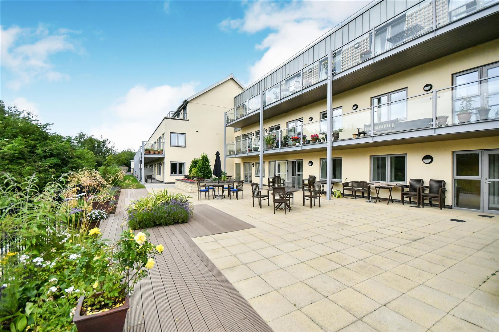 Bowles Court, Westmead Lane, Chippenham, Wiltshire, SN15 3GU