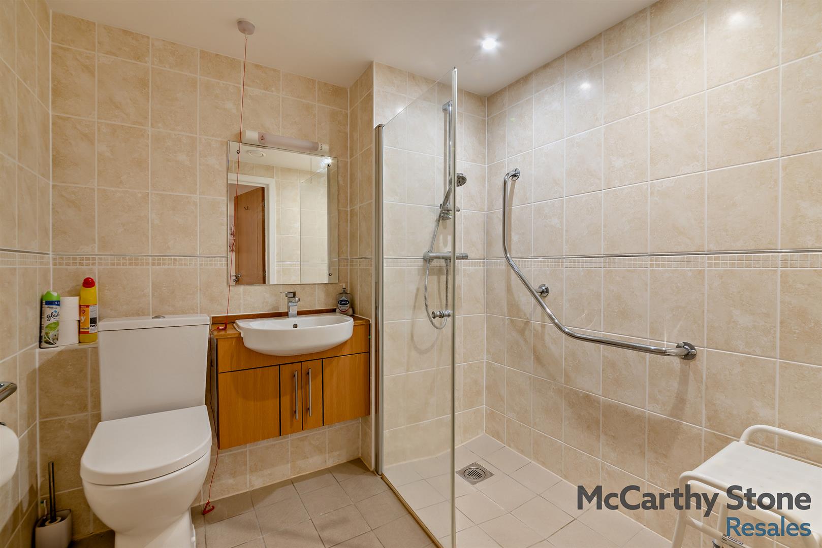 Clover Leaf Court, Ackender Road, Alton