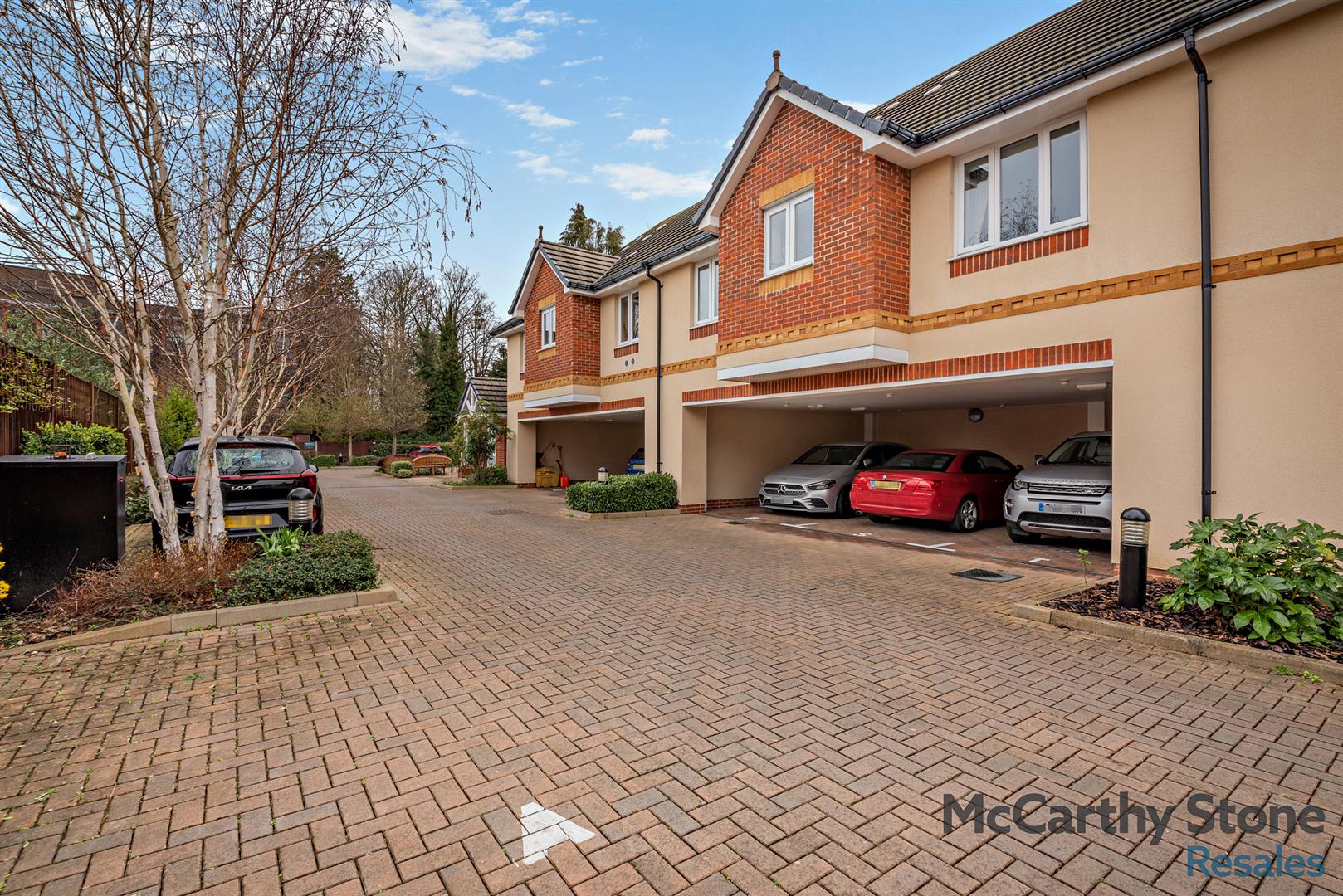 Clover Leaf Court, Ackender Road, Alton