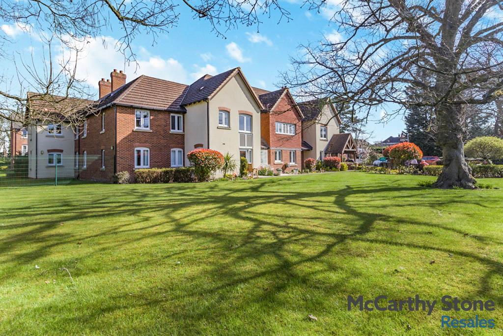 Charter Court, Retford