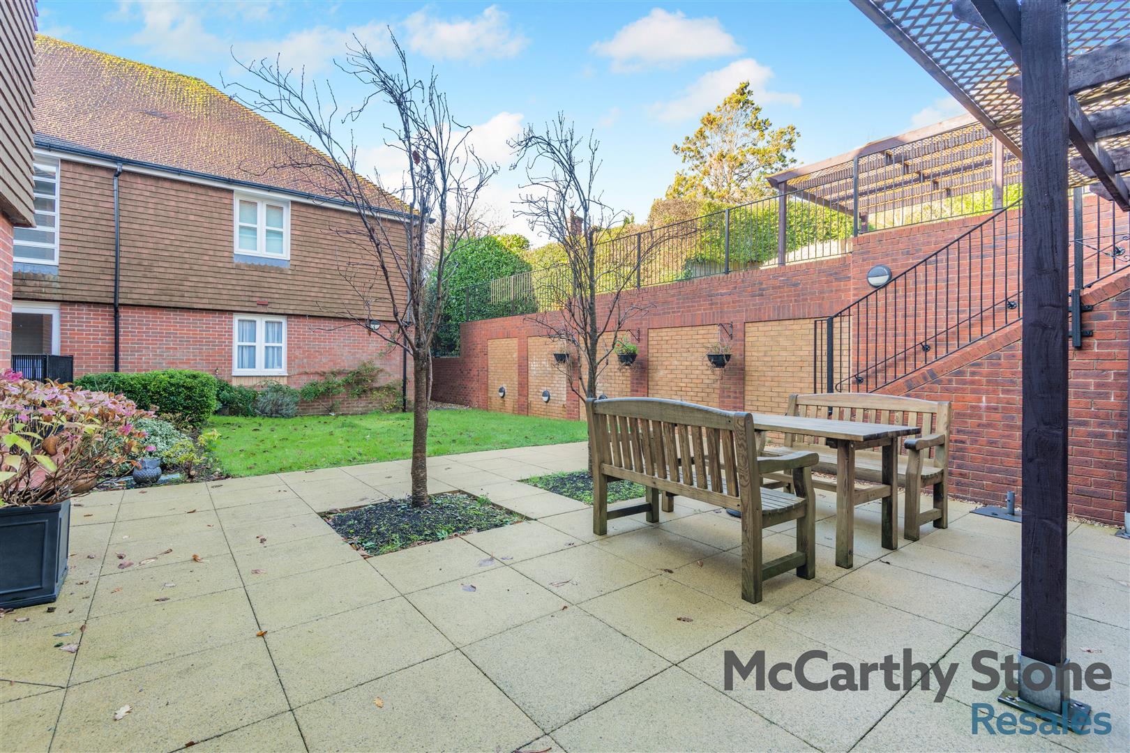 Ridgeway Court, Mutton Hall Hill, Heathfield, TN21 8NB