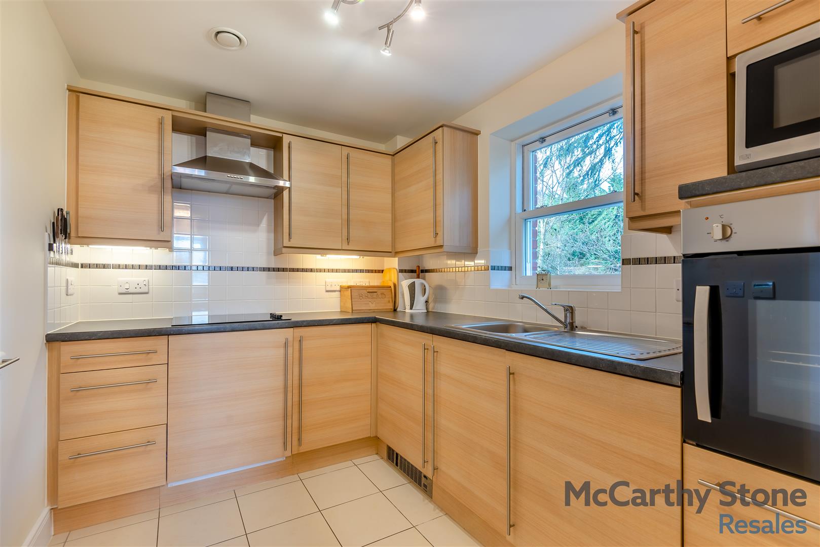 Cartwright Court, 2 Victoria Road, Malvern, WR14 2GE