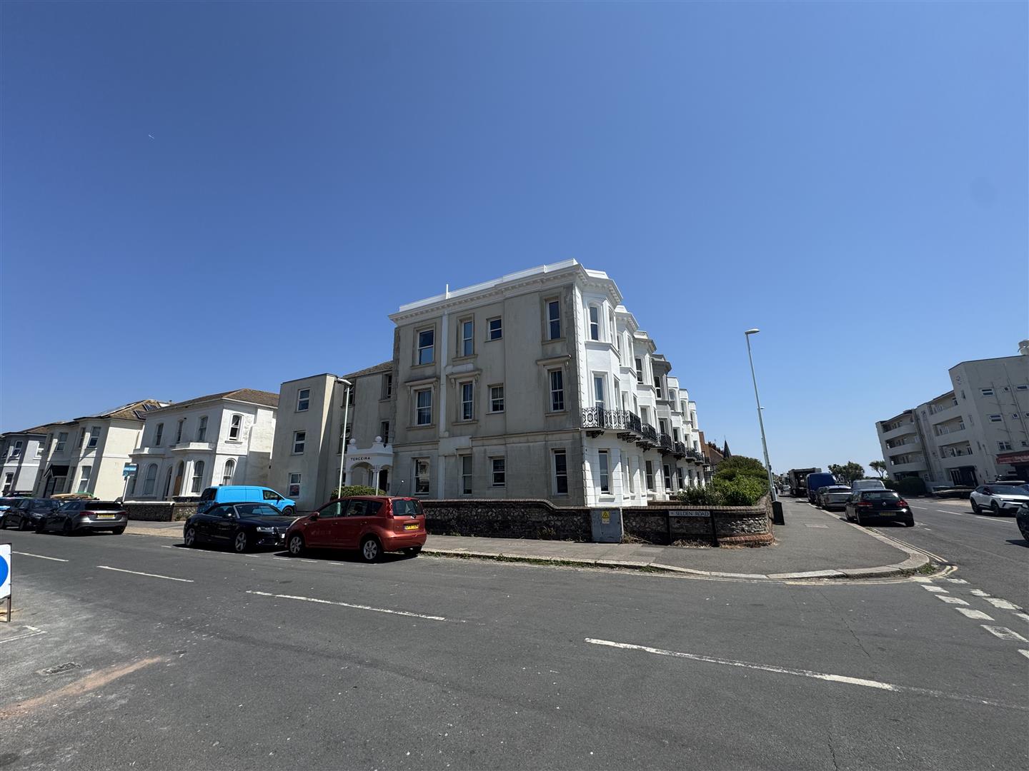 Worthing · BN11