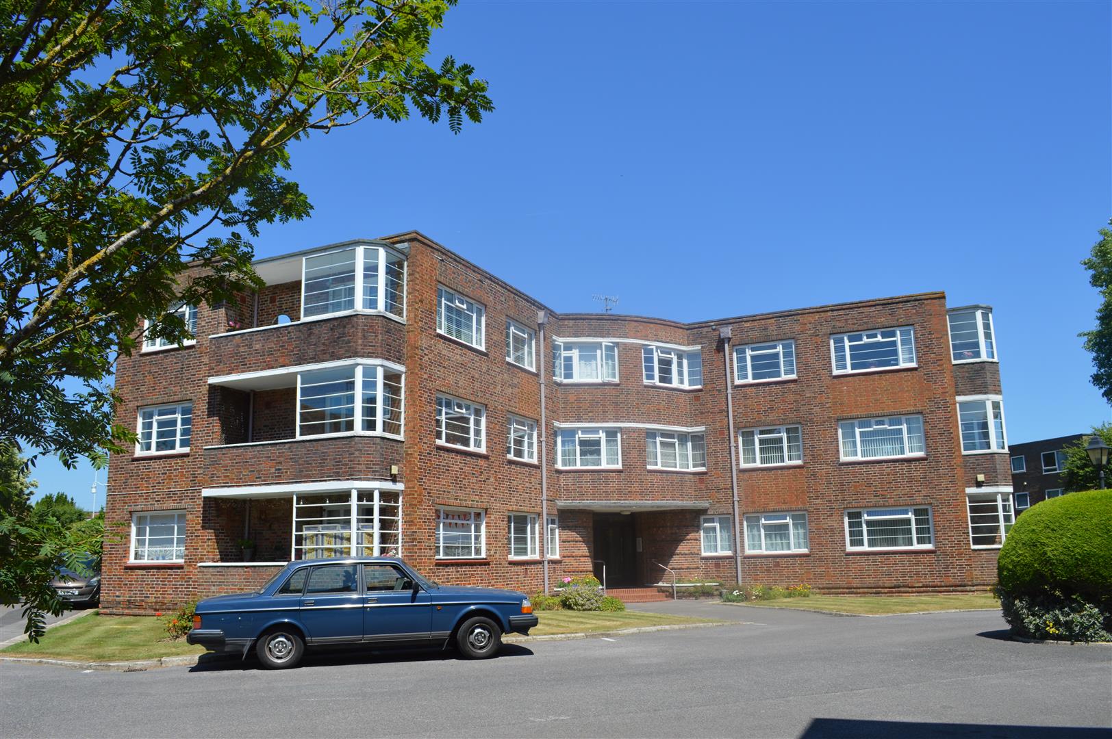 West Worthing · BN11