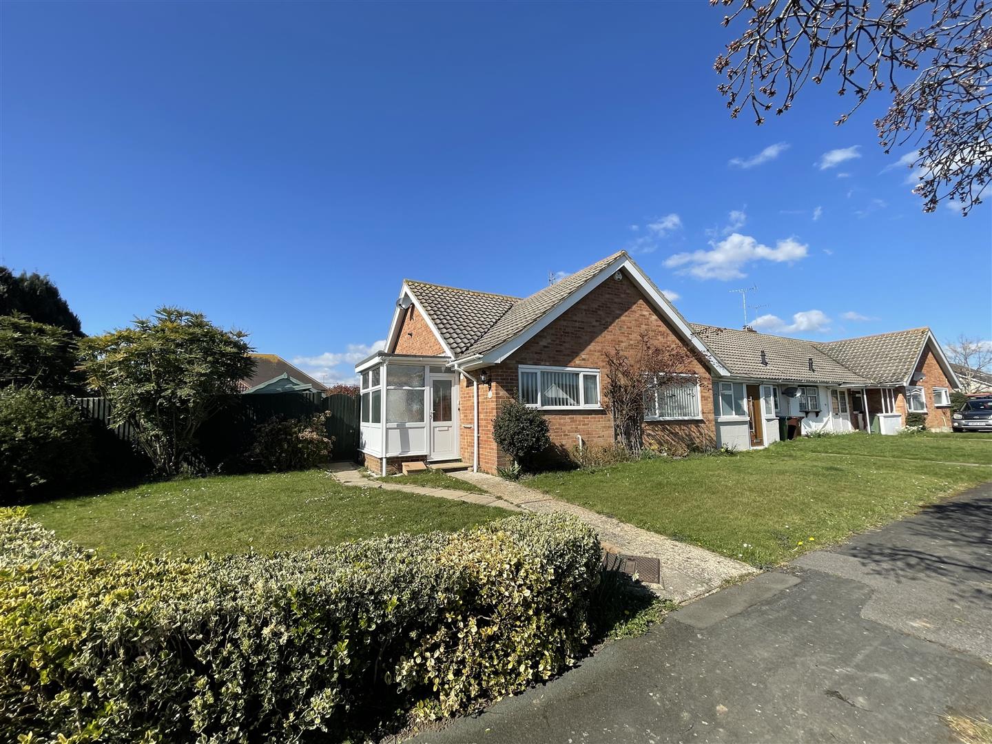 Littlehampton · BN17