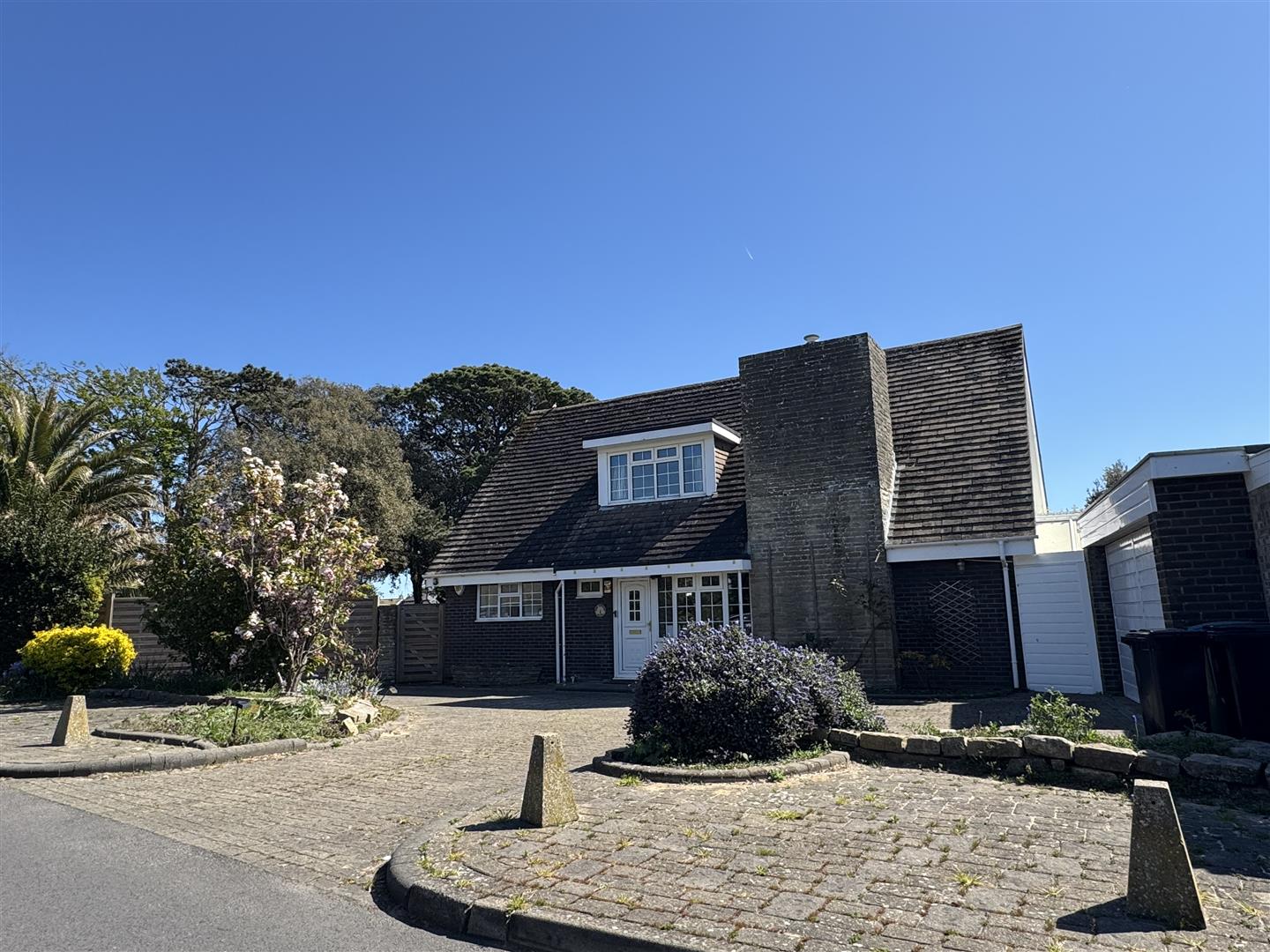 South Ferring · BN12
