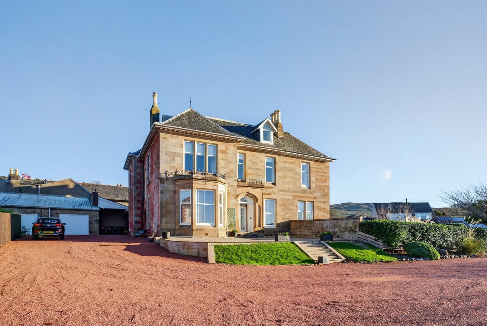 Buchanan Street, Largs