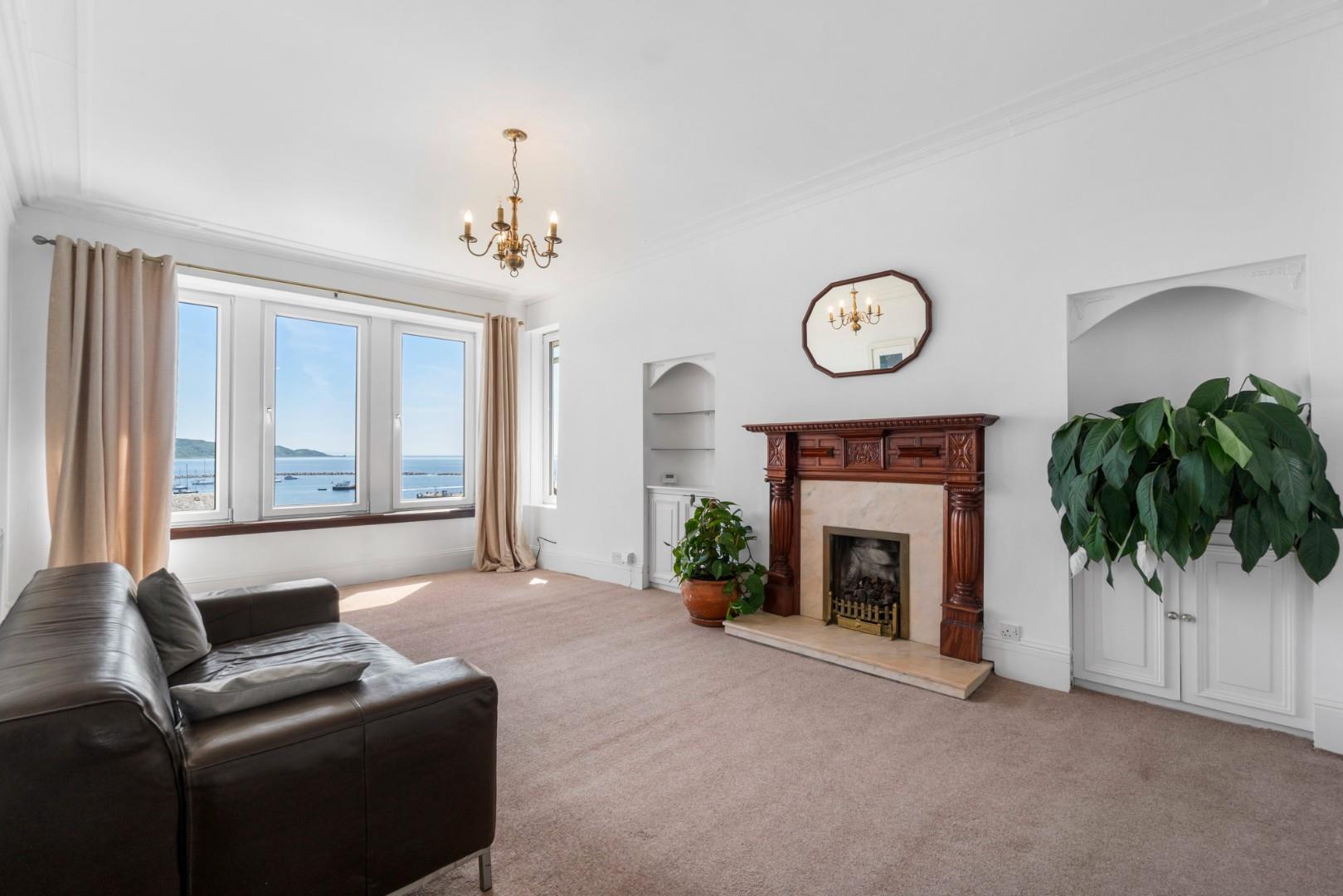 16 Bute Terrace, Upper Conversion Millport