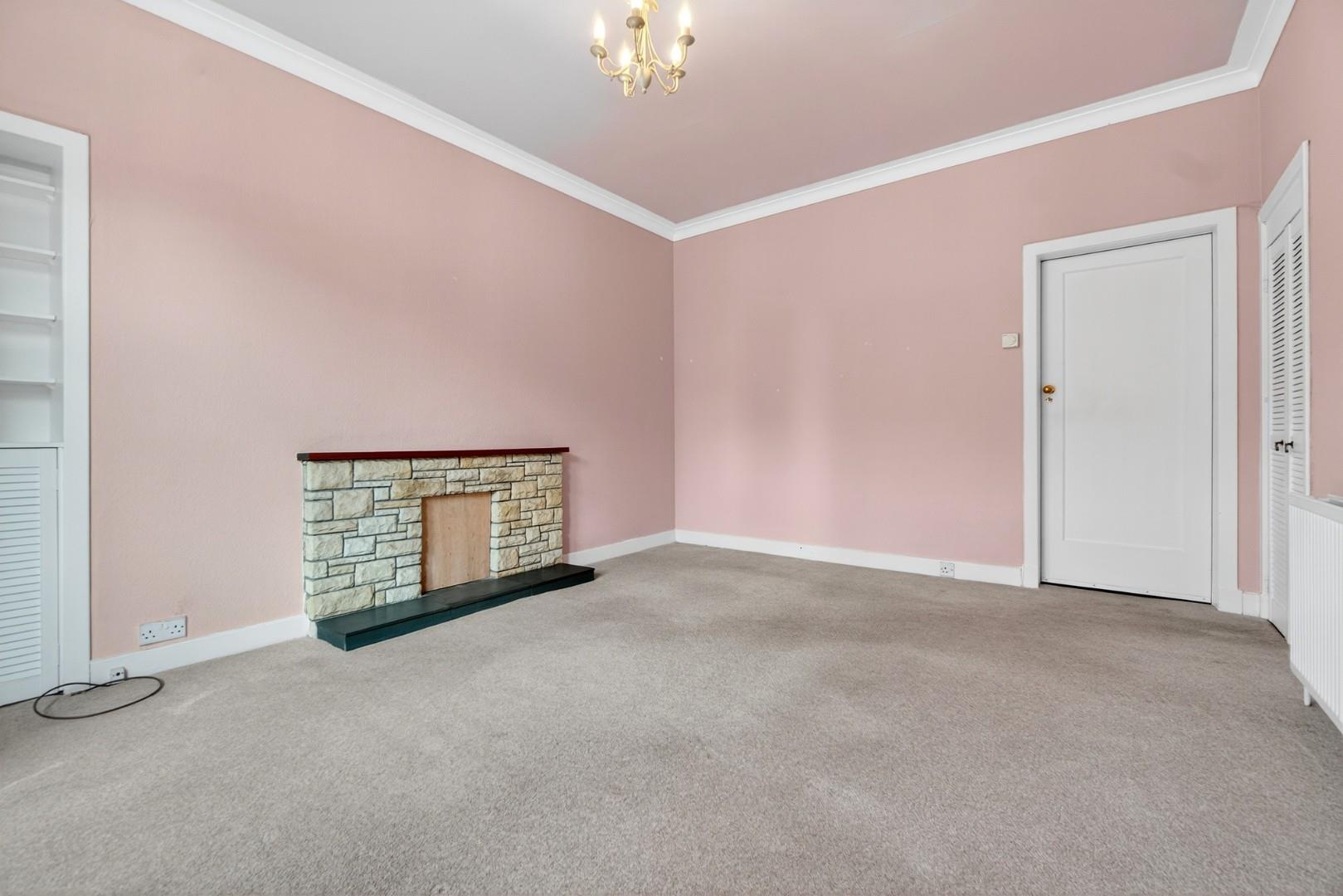 Blackdales Avenue, Largs