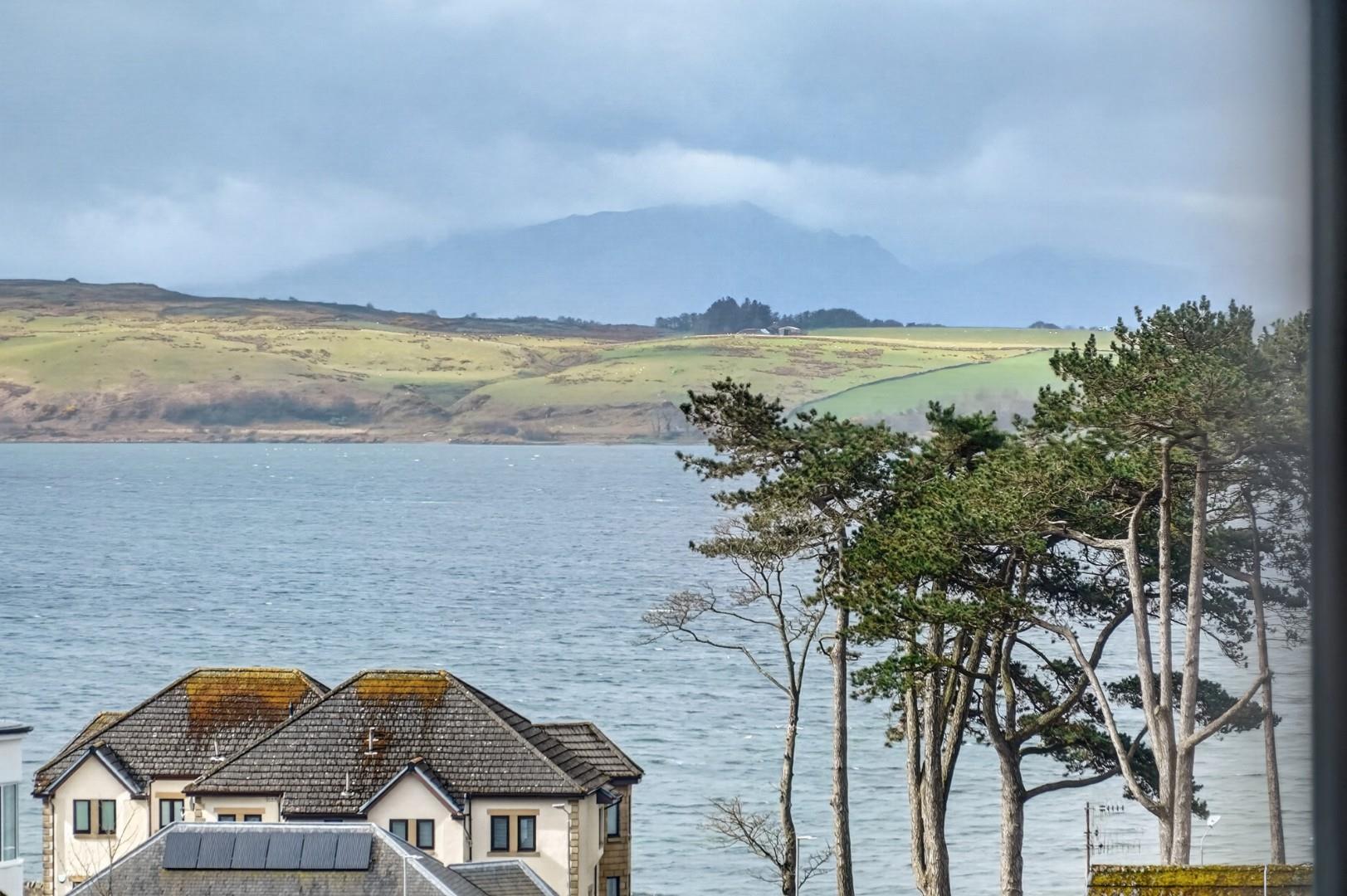 Seabank Avenue, Largs