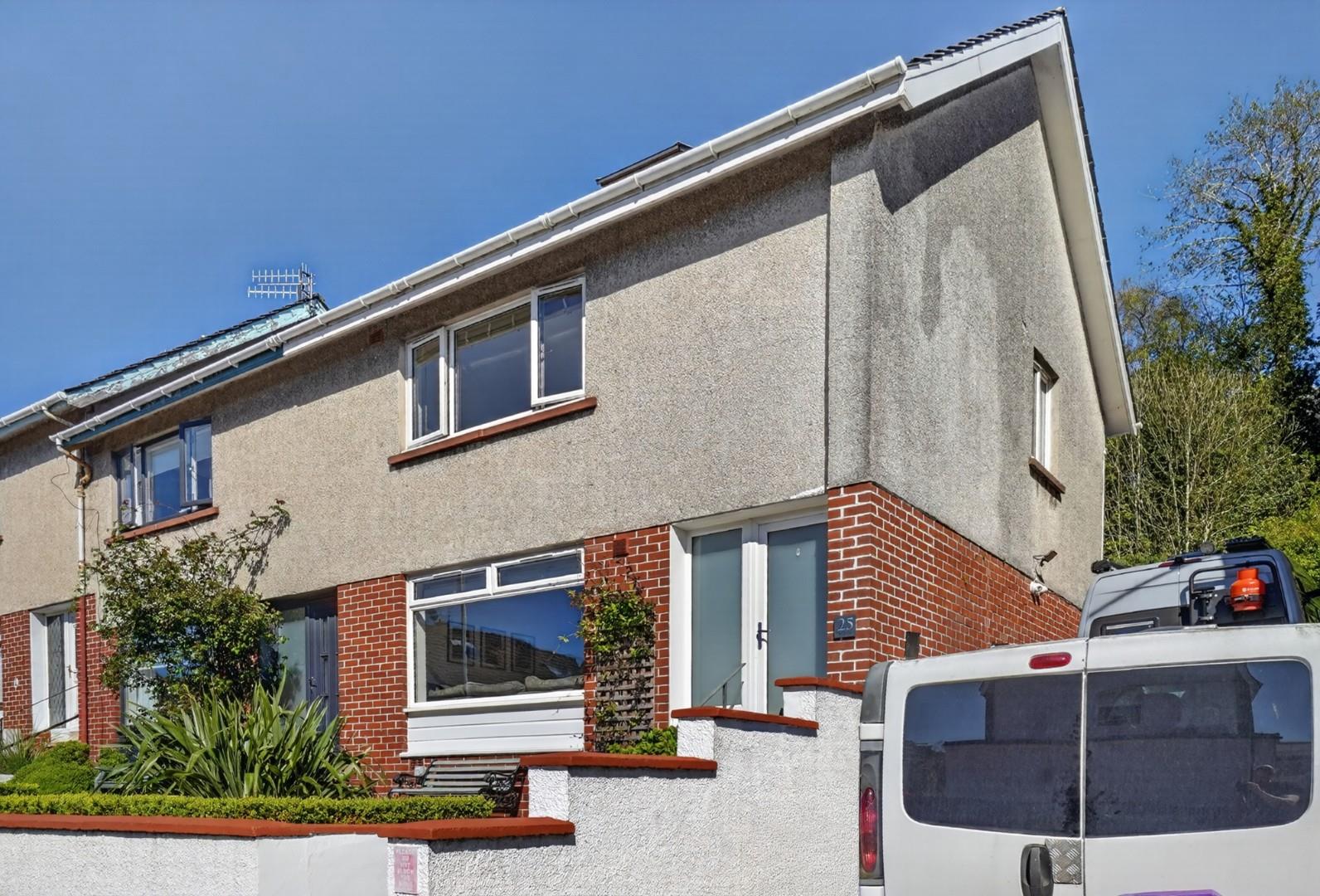 Walkerston Avenue, Largs