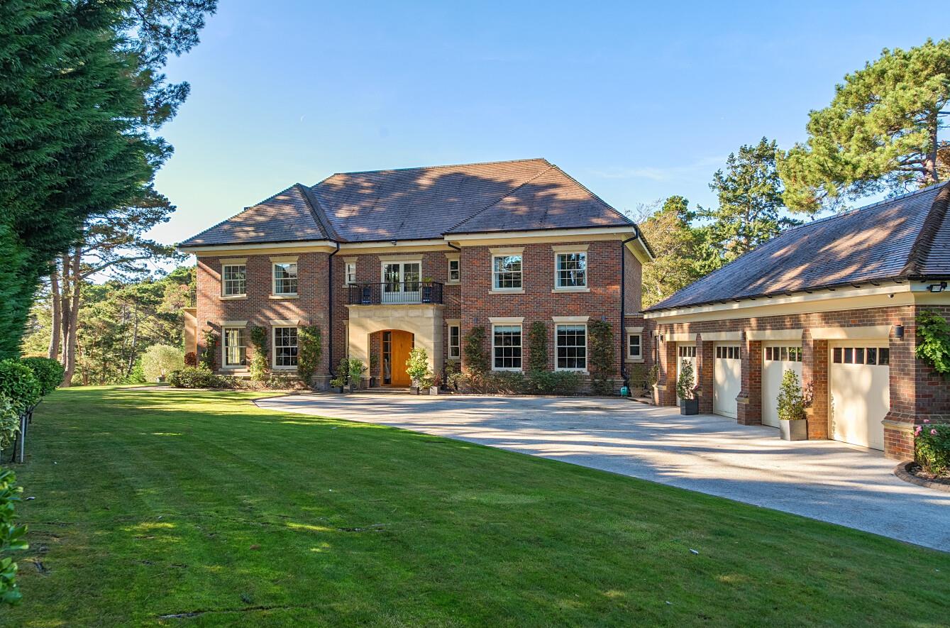 9 Haig Avenue