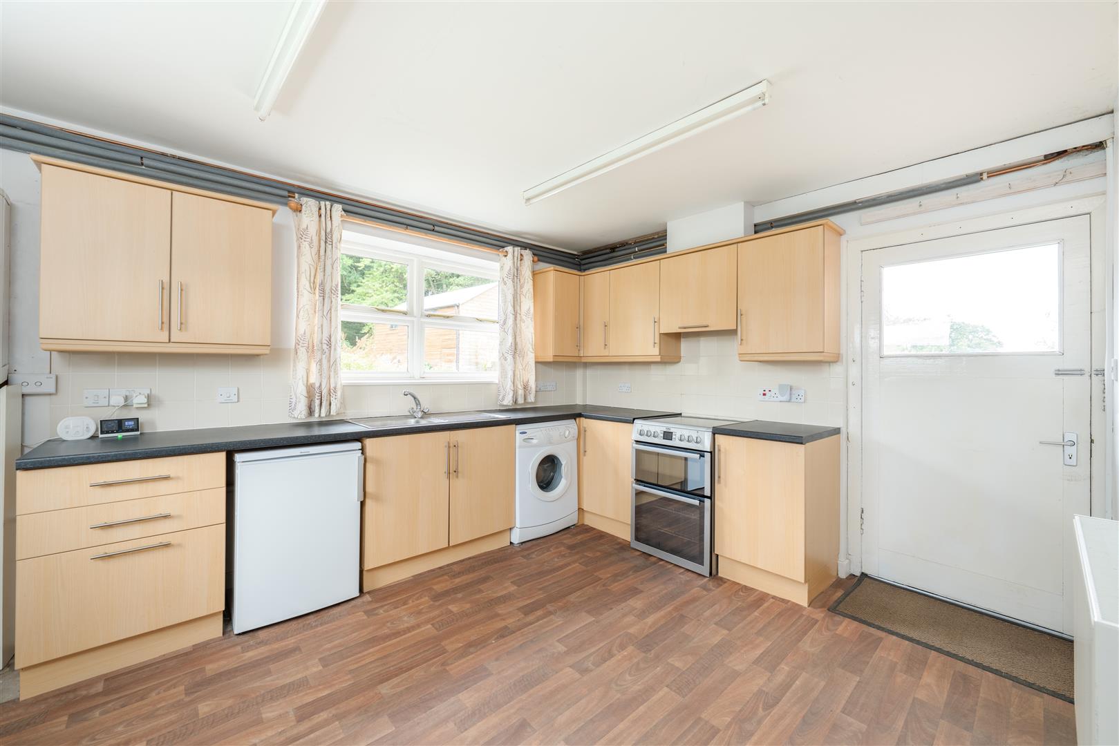 7 Bonjedward Cottages-06